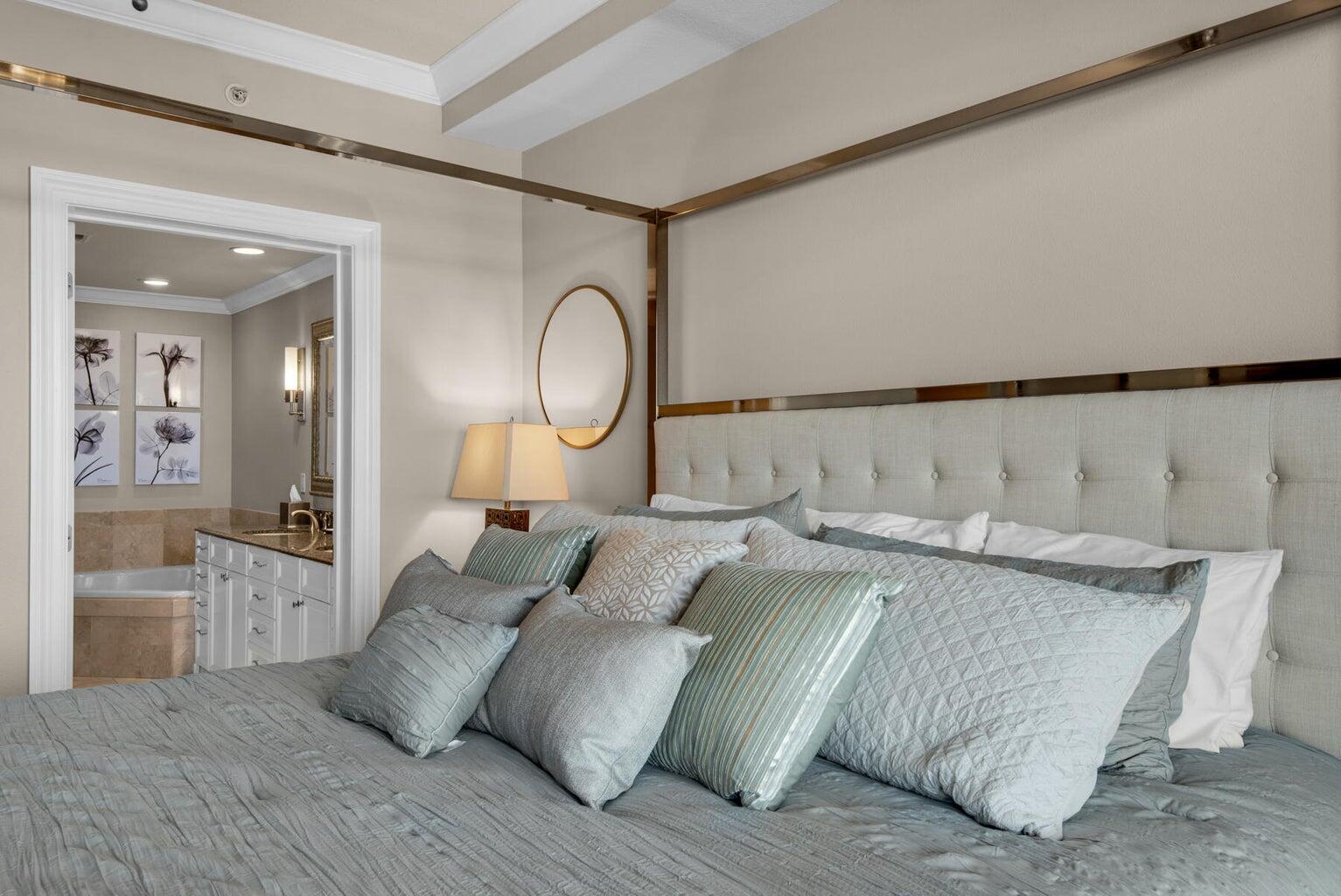 EMERALD GRANDE - Residential