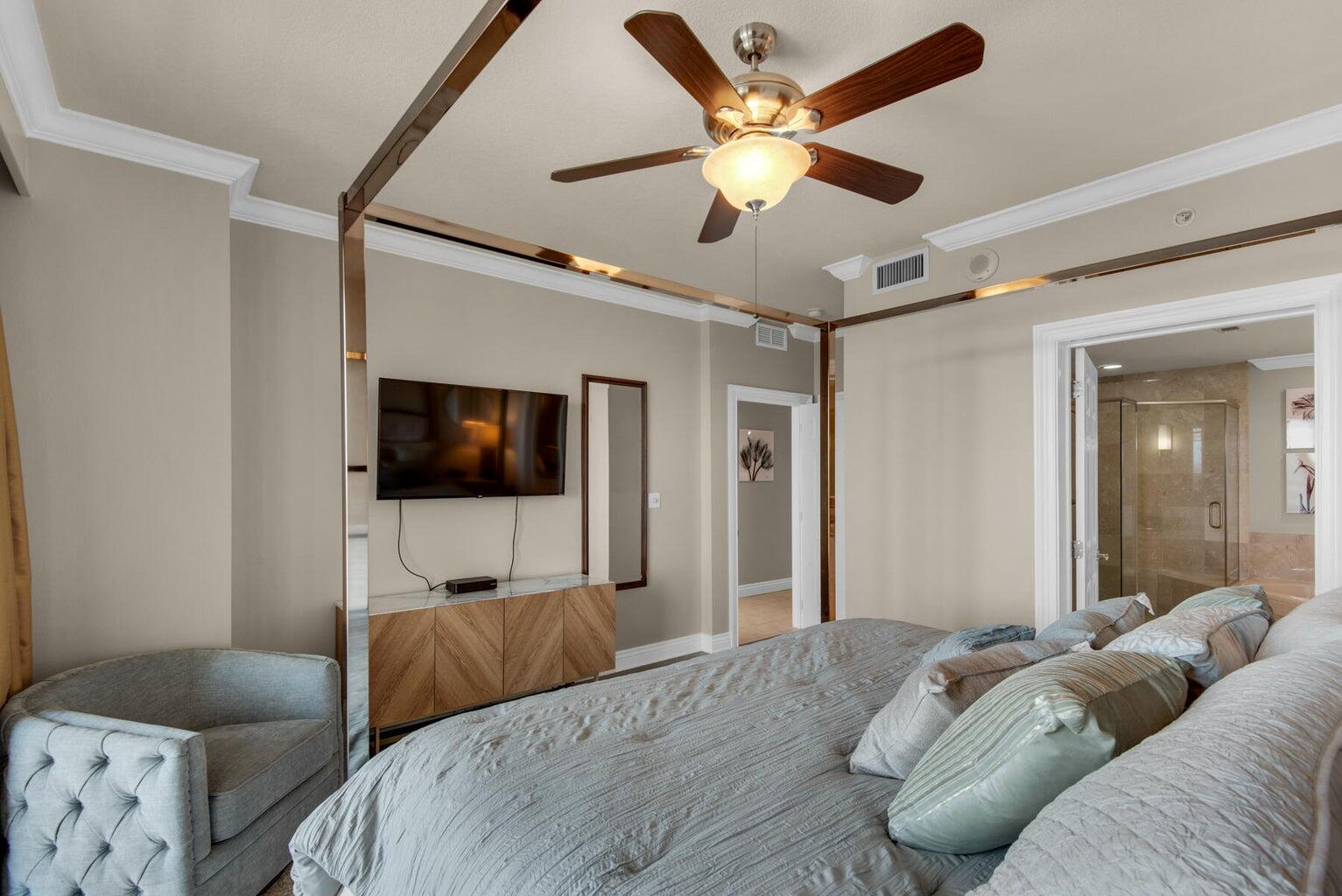 EMERALD GRANDE - Residential