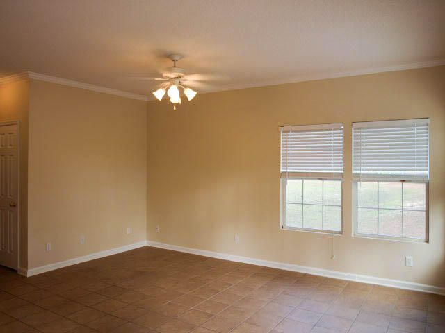 STONEGATE VILLAS - Residential