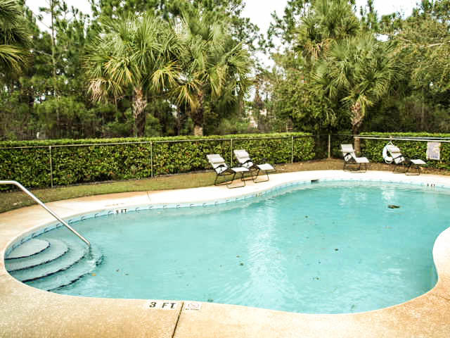 STONEGATE VILLAS - Residential