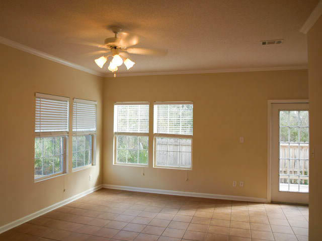 STONEGATE VILLAS - Residential