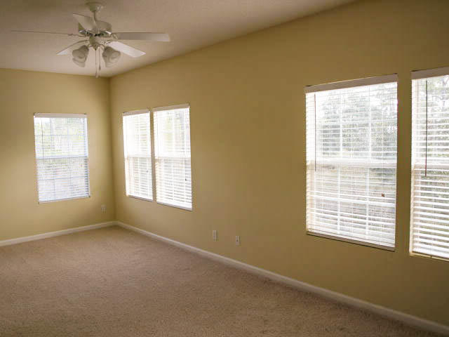 STONEGATE VILLAS - Residential