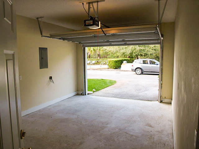 STONEGATE VILLAS - Residential