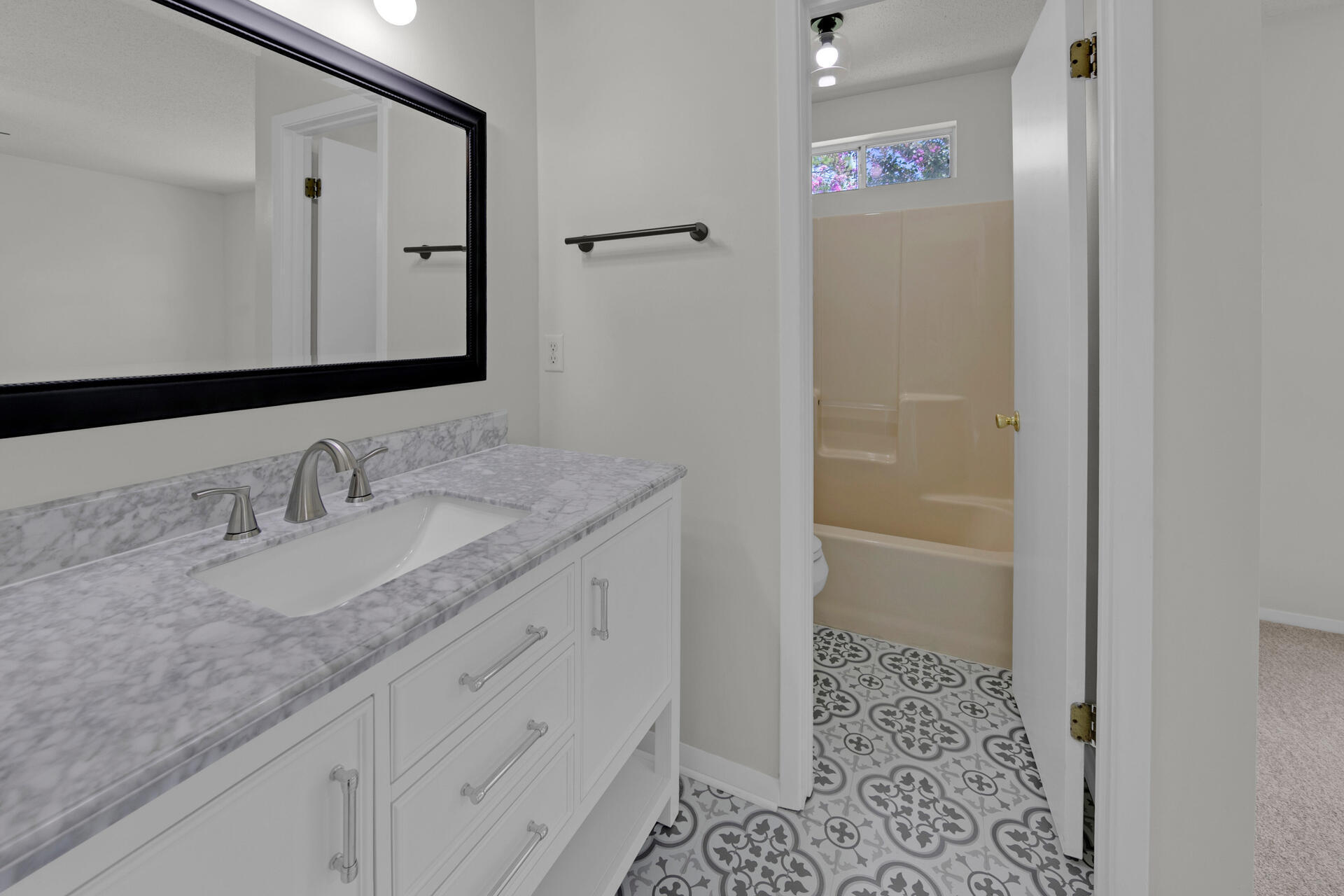 BLUE PINE VILLAGE AMENDED - Residential