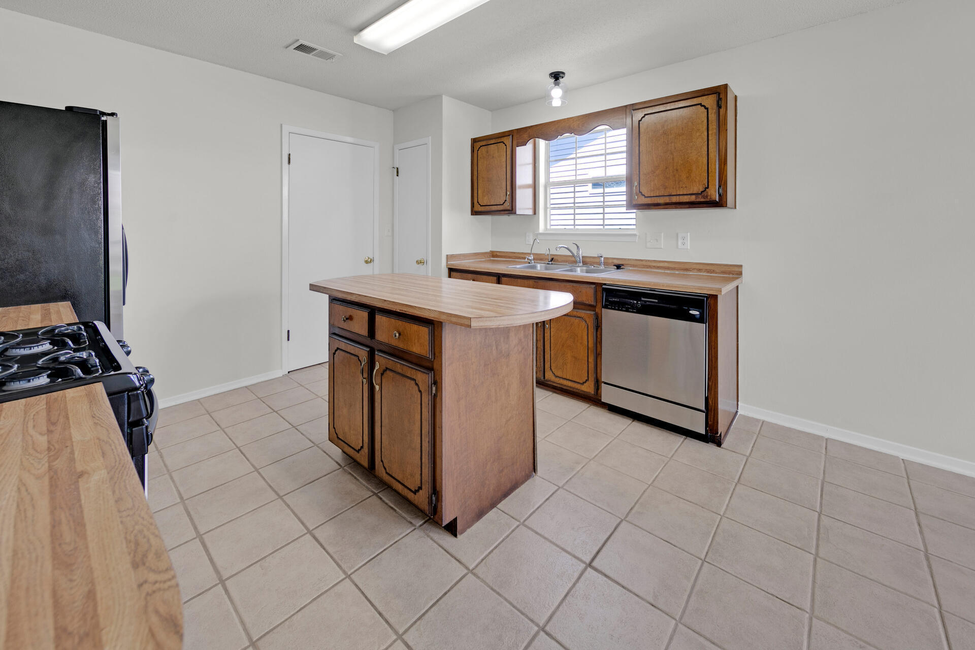 BLUE PINE VILLAGE AMENDED - Residential