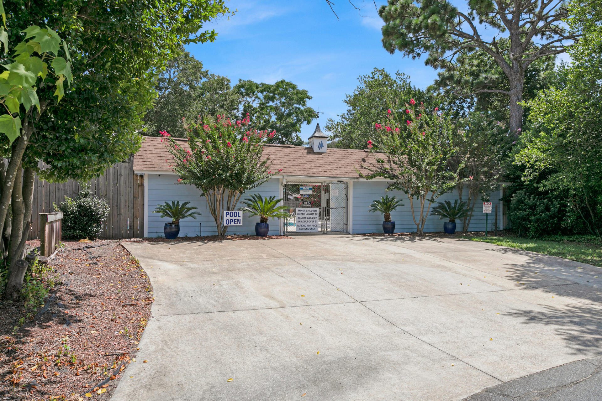 BLUE PINE VILLAGE AMENDED - Residential