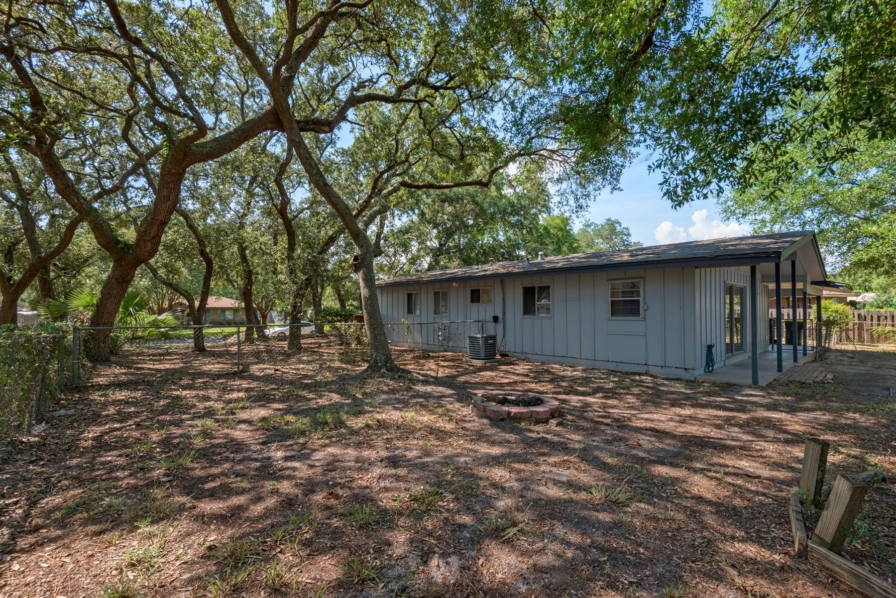 OAKLAND HEIGHTS - Residential