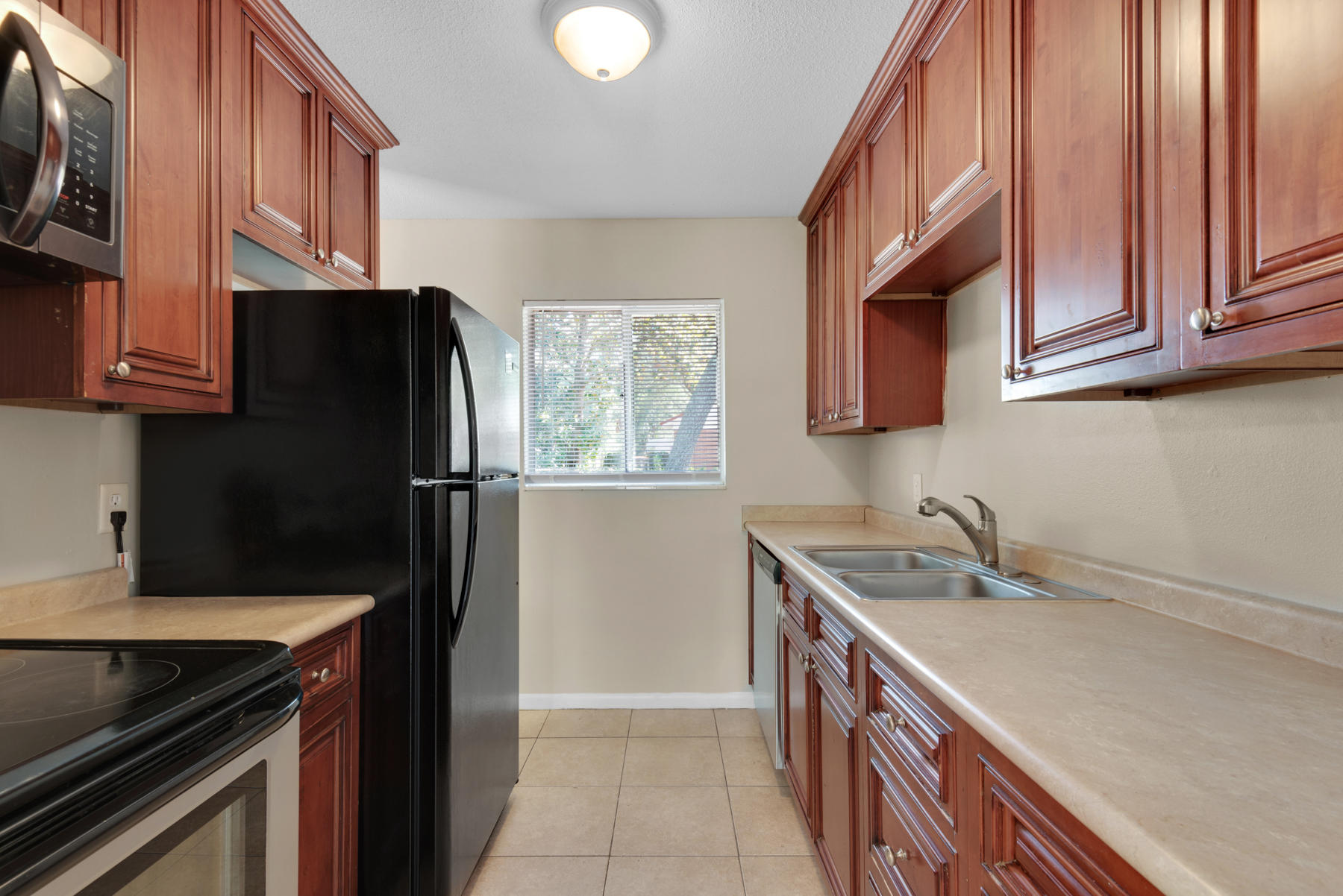 OAKLAND HEIGHTS - Residential