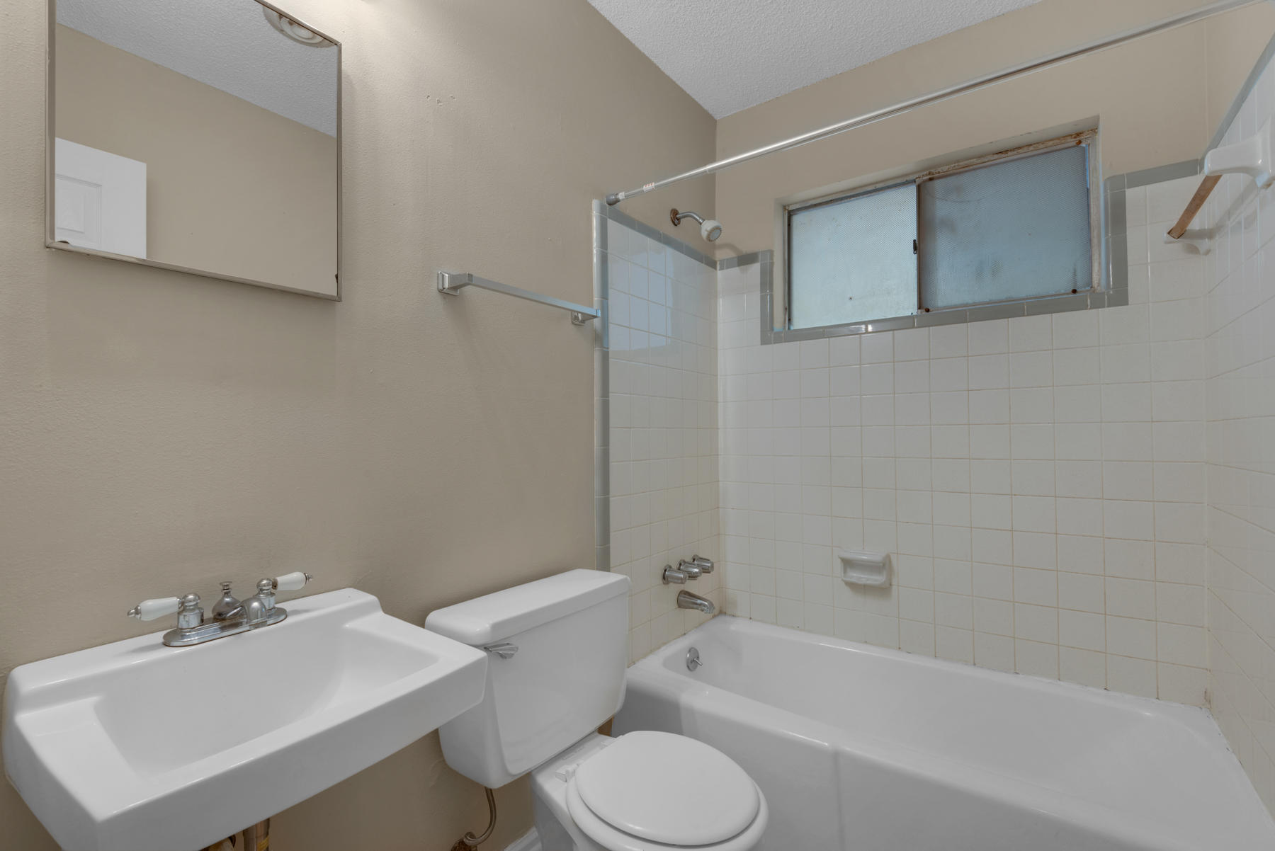 OAKLAND HEIGHTS - Residential