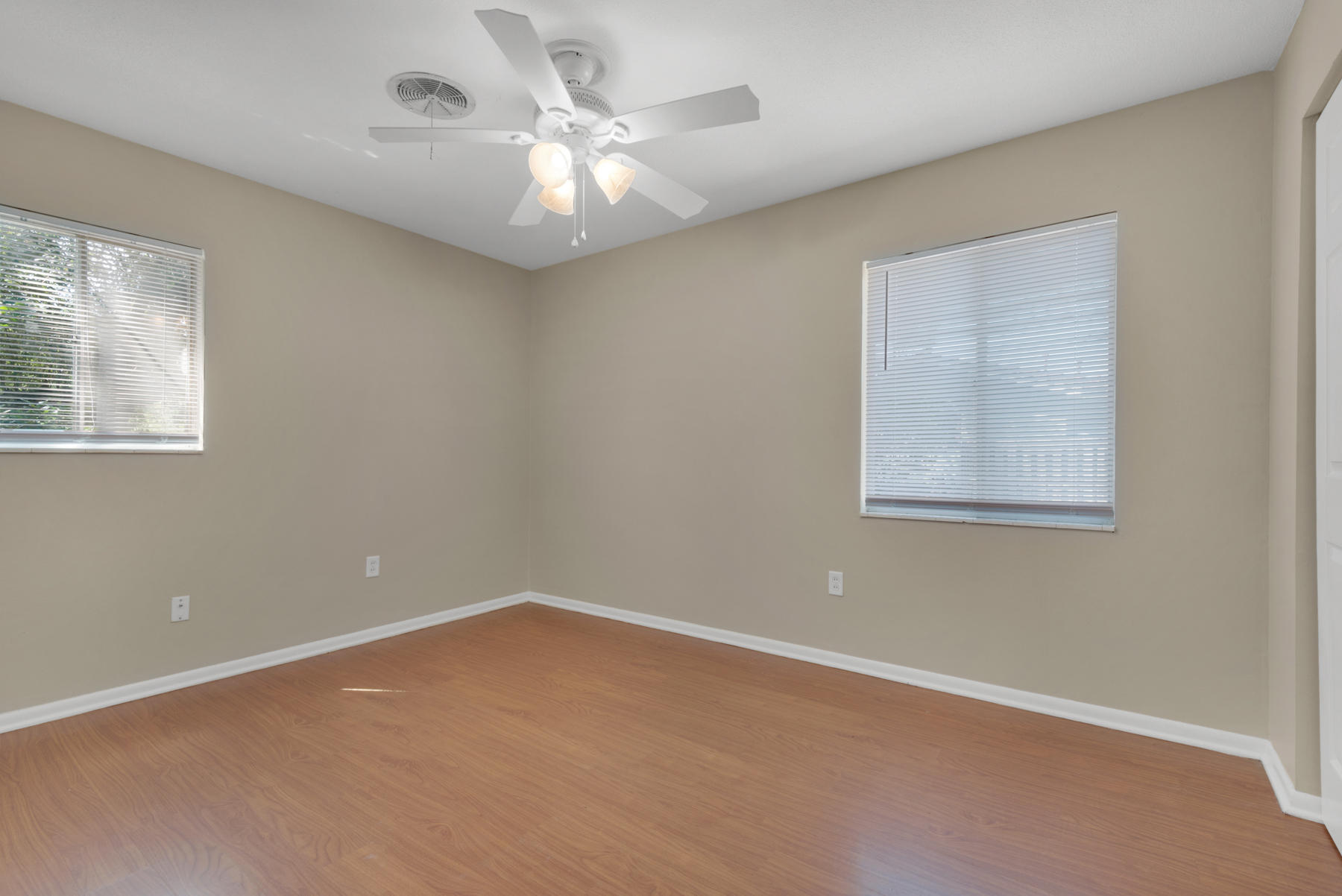 OAKLAND HEIGHTS - Residential