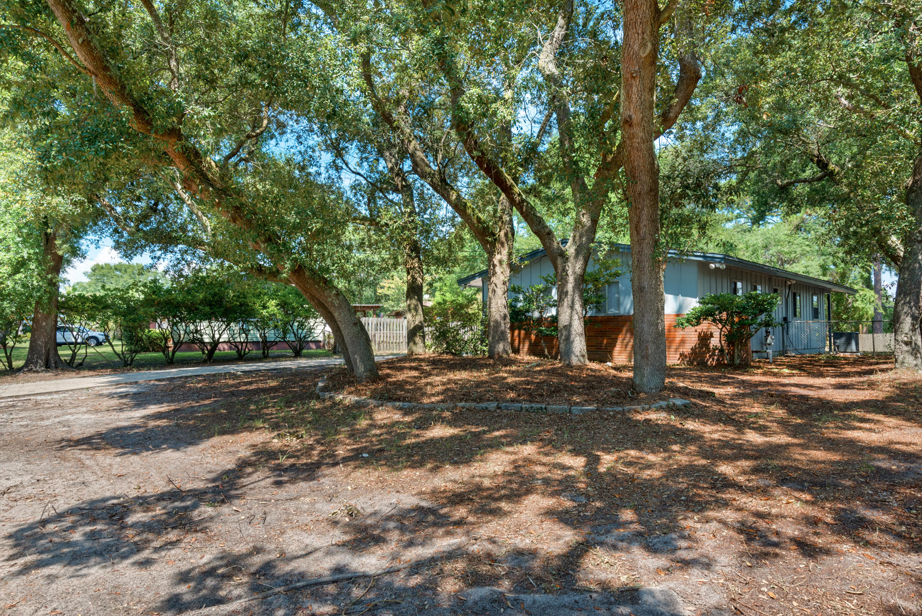 OAKLAND HEIGHTS - Residential