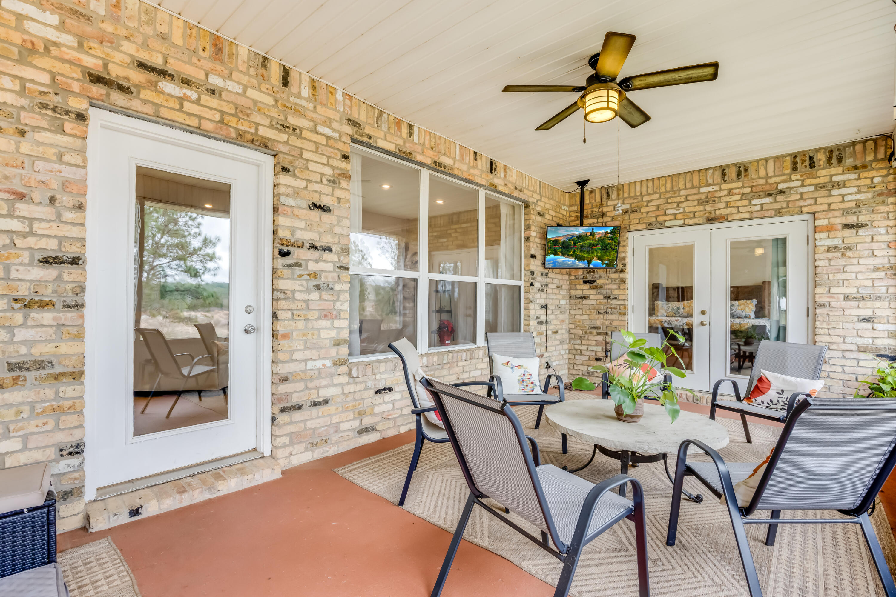 SILVER OAKS PH 1 - Residential