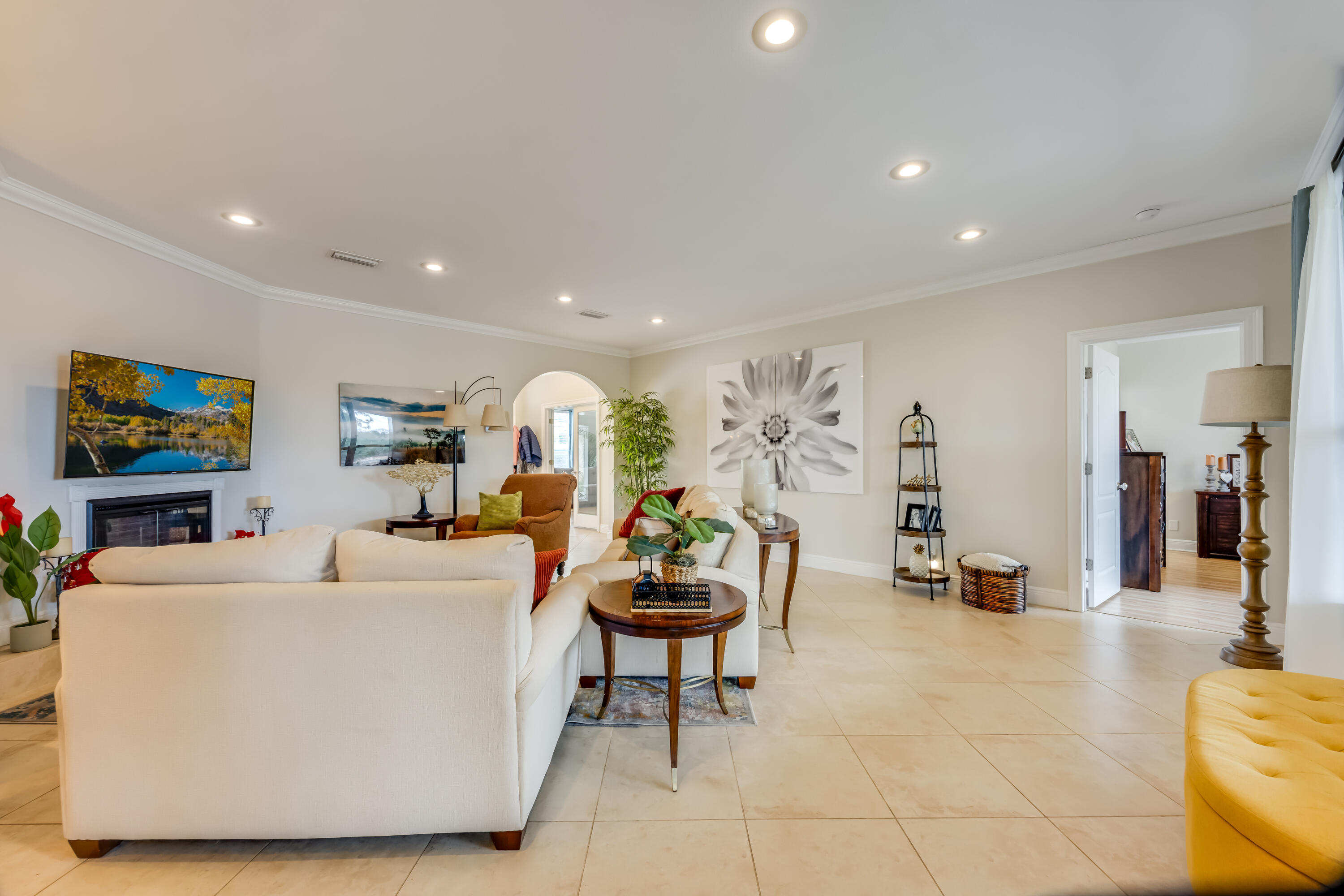 SILVER OAKS PH 1 - Residential