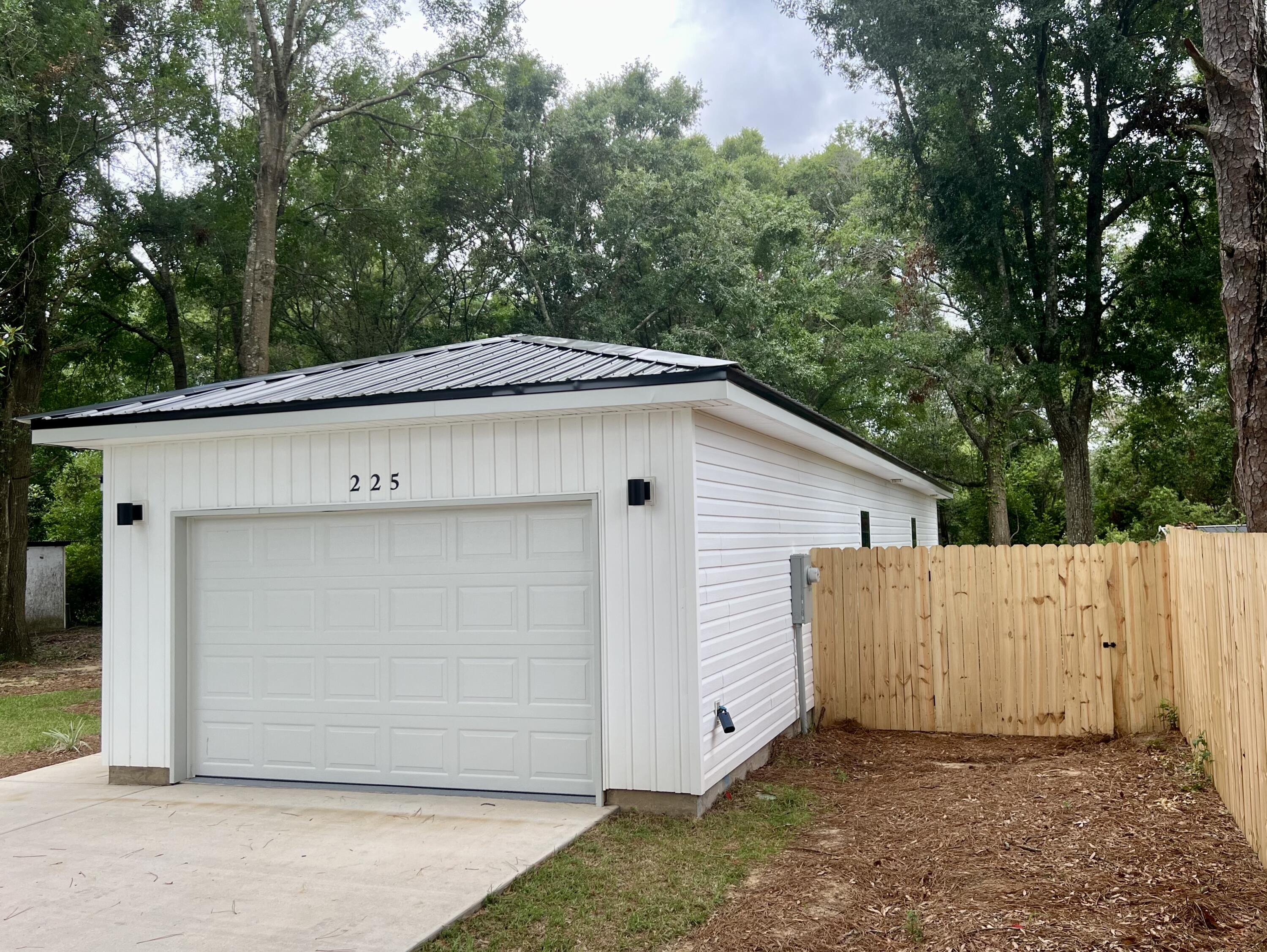 NORTHWOOD ADDN - Residential