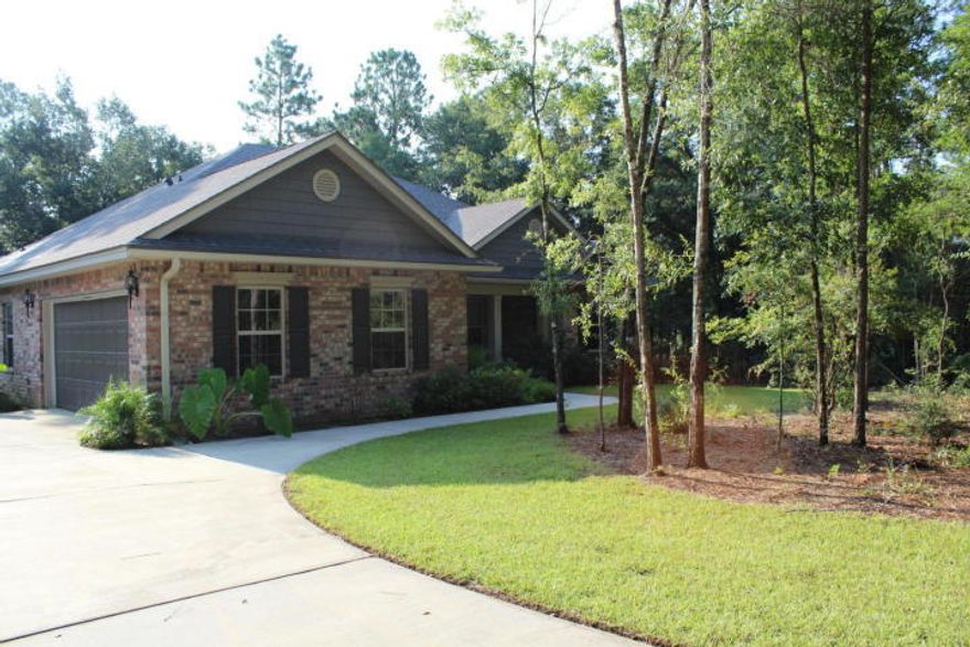 It won't last long! Setup an appointment now to see this beautiful home with a great floor plan. The country setting will make you want to sit on the covered back porch and enjoy the outdoors. Come see for yourself!