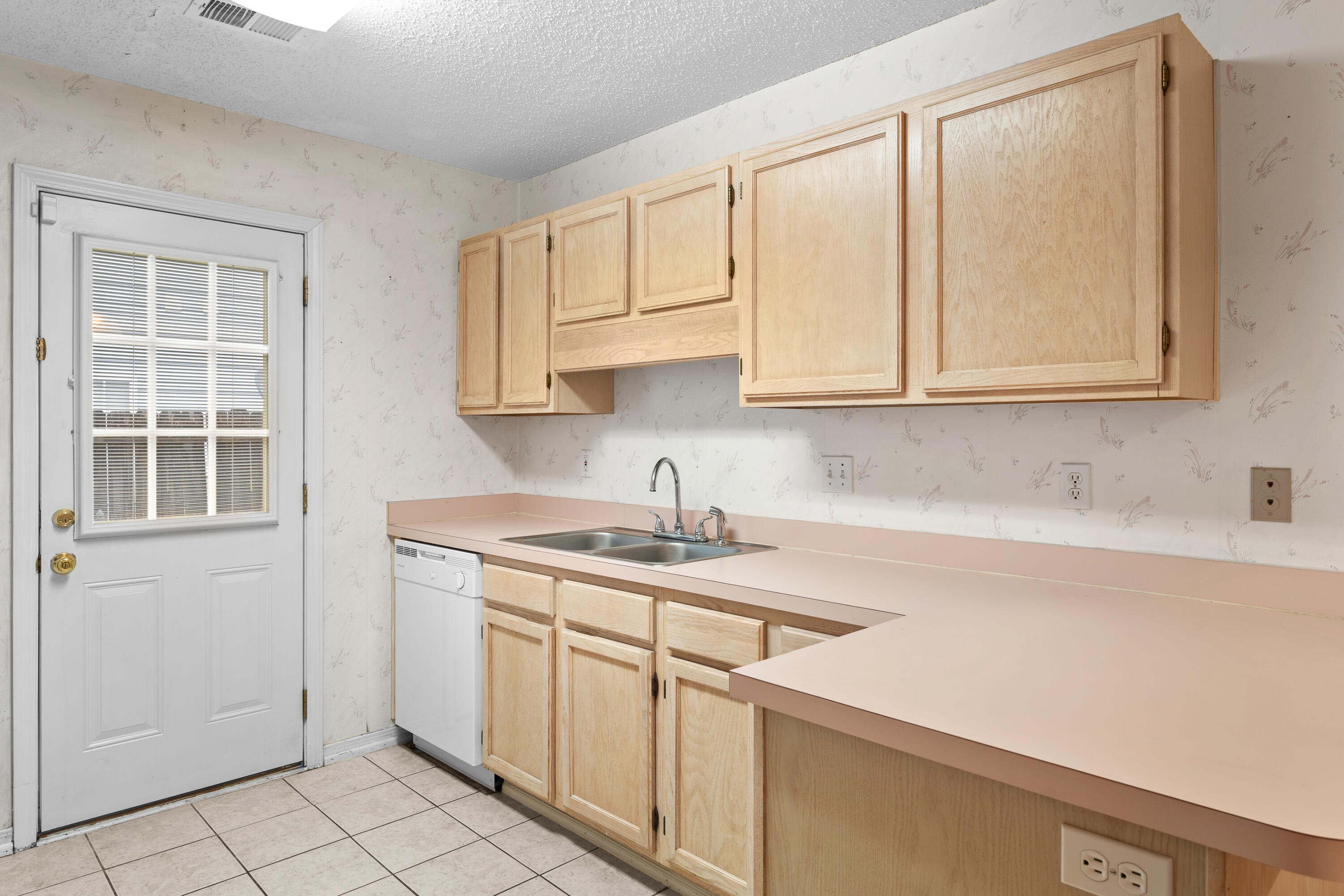 PIEDMONT PLACE - Residential