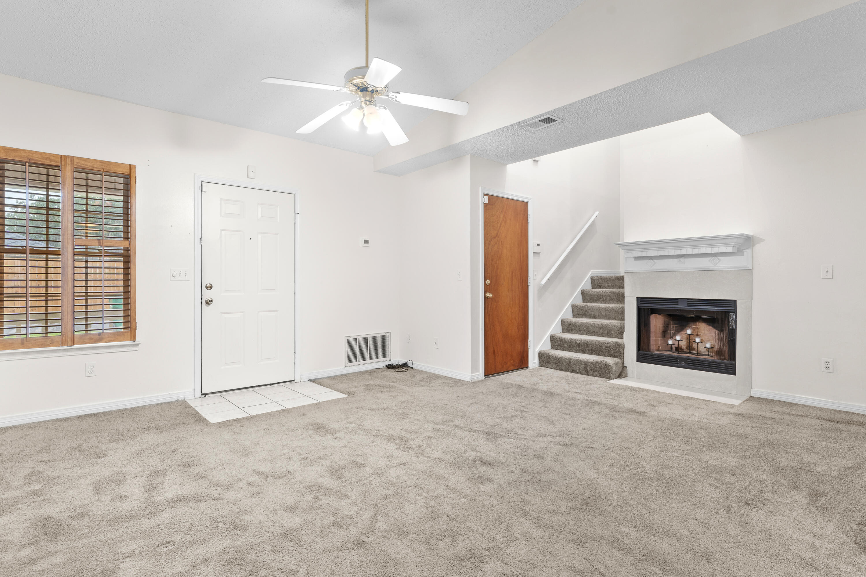 PIEDMONT PLACE - Residential