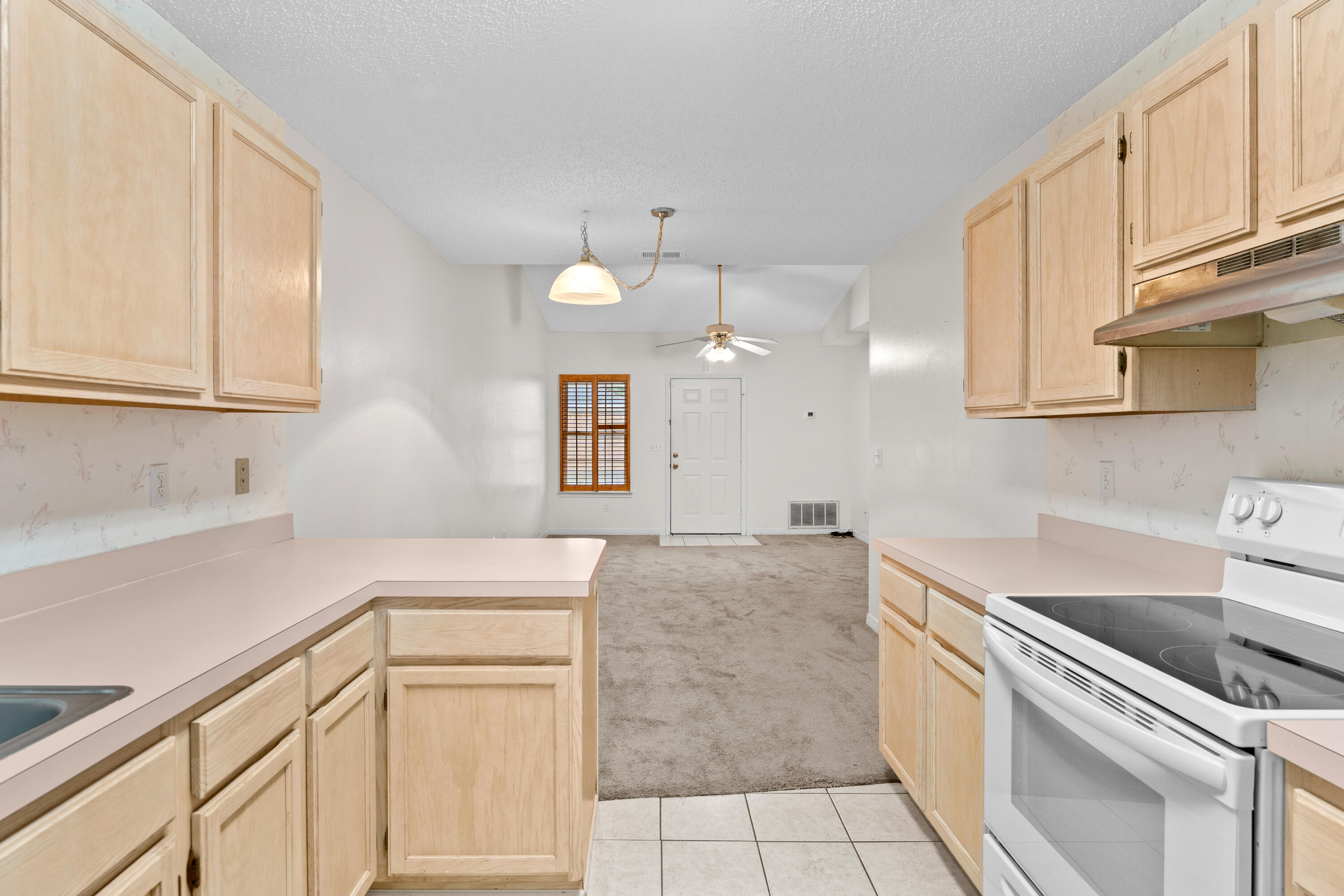 PIEDMONT PLACE - Residential