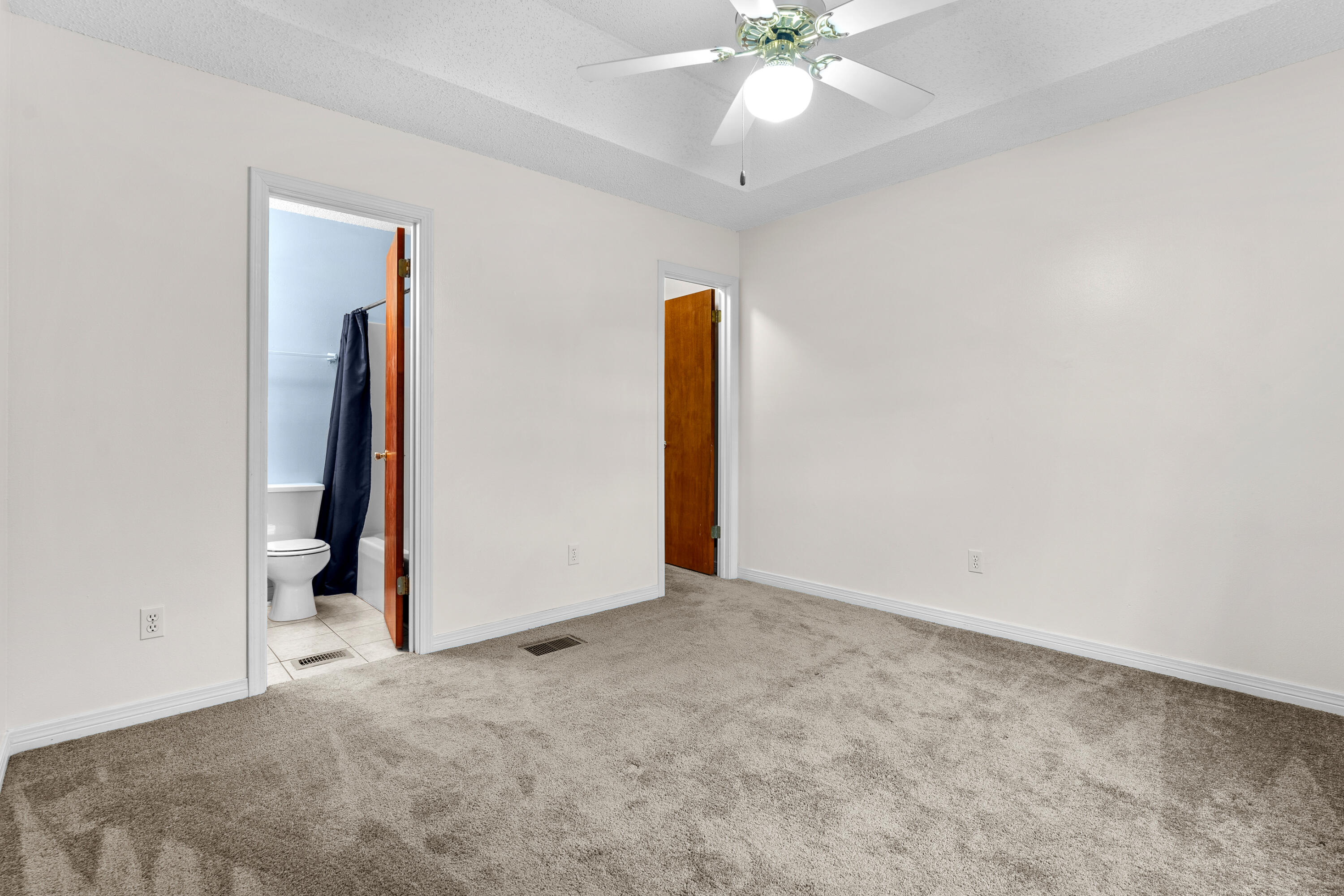 PIEDMONT PLACE - Residential