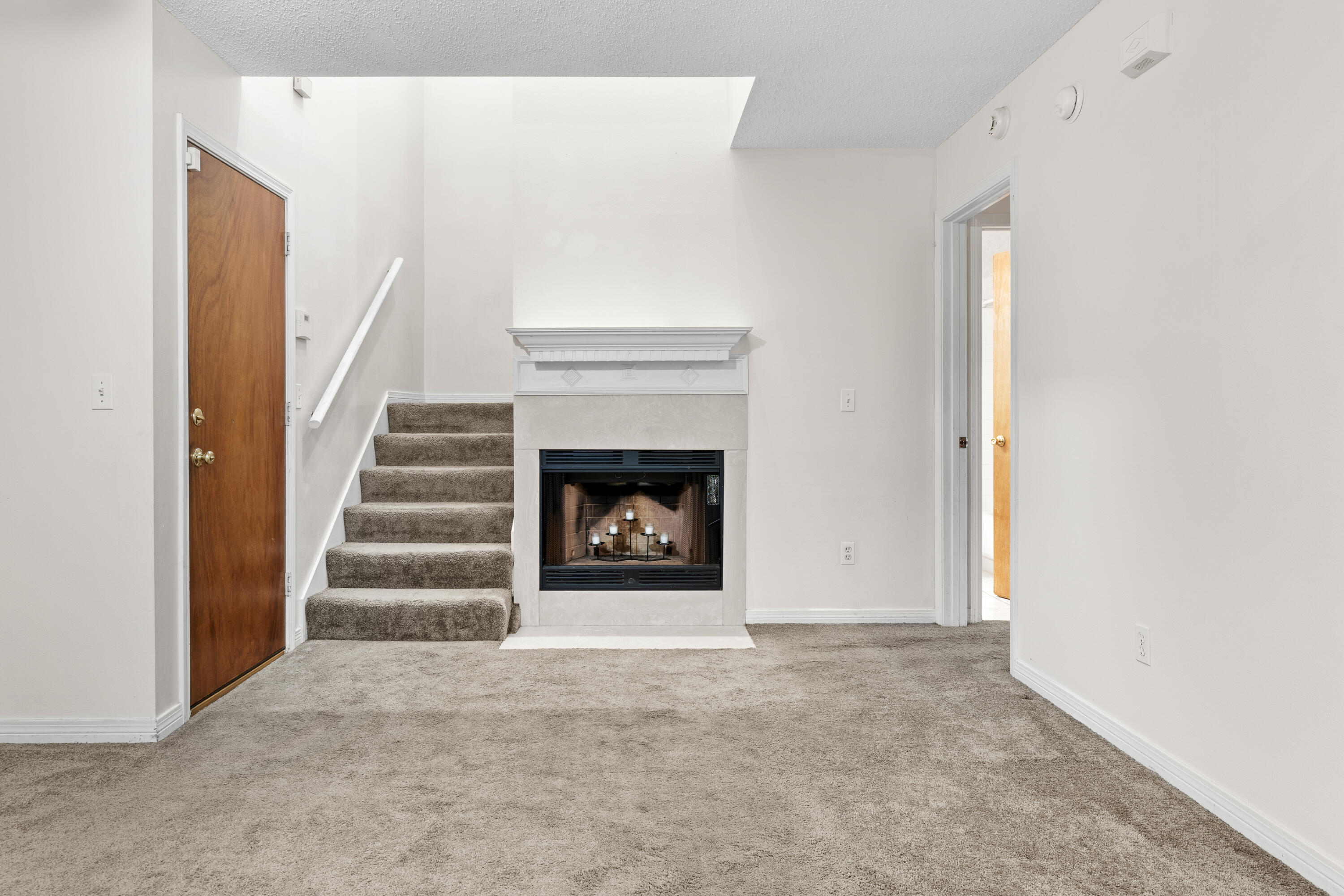 PIEDMONT PLACE - Residential