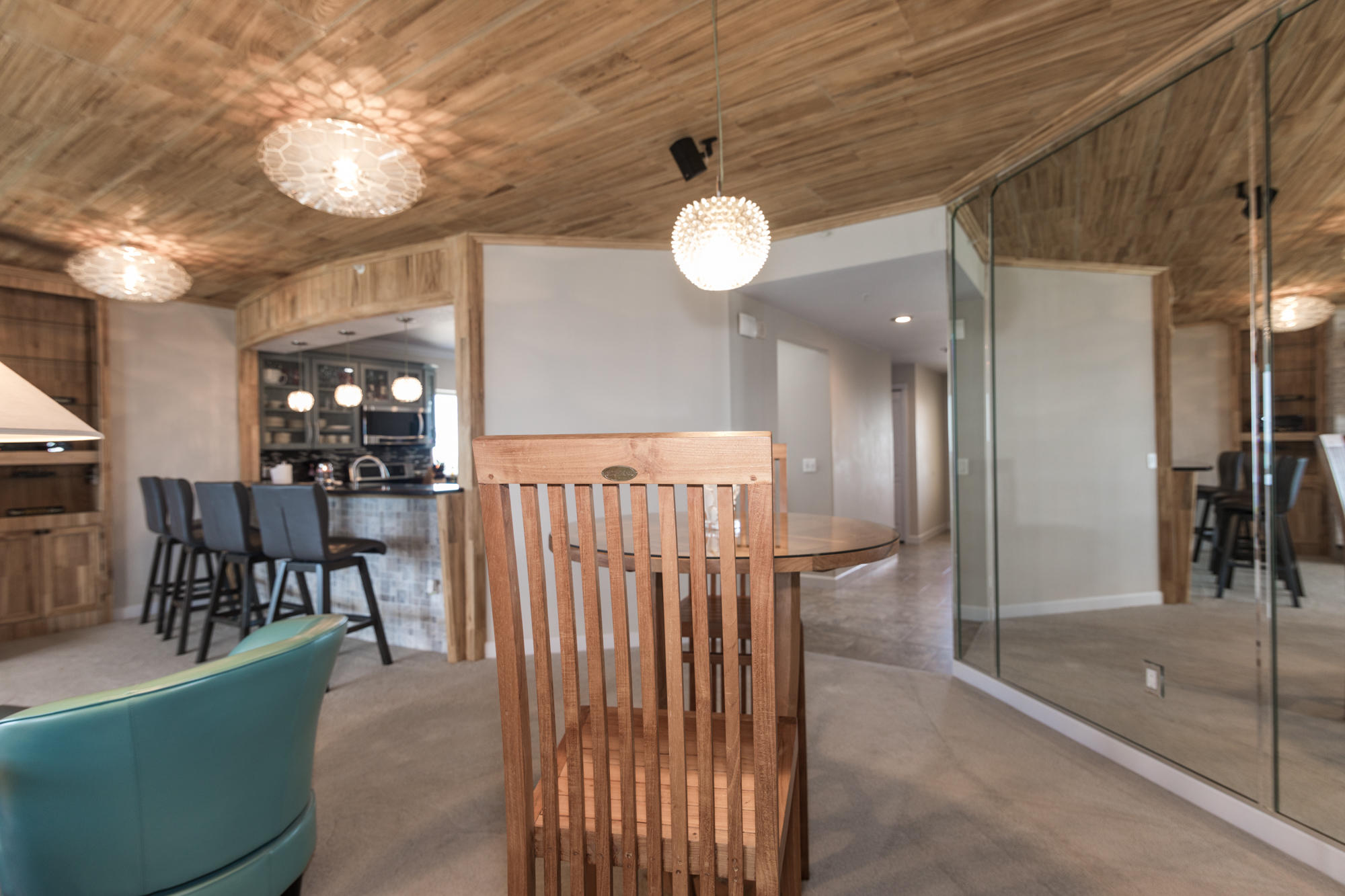 Grande Surf Club Condo - Residential