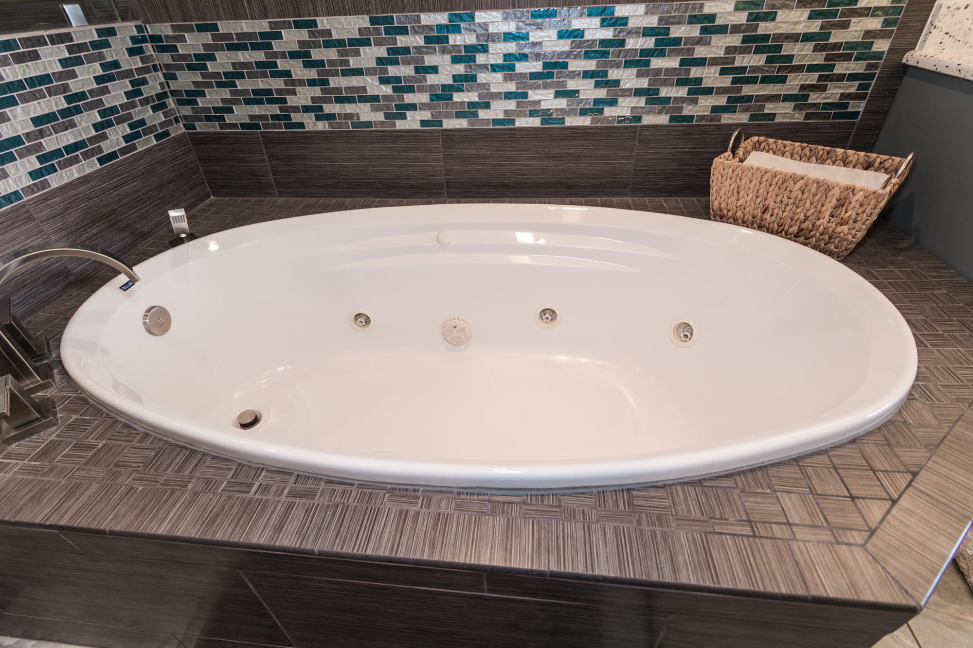 Grande Surf Club Condo - Residential