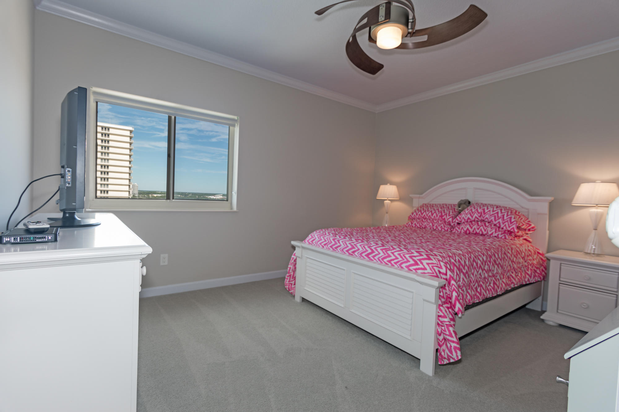 Grande Surf Club Condo - Residential