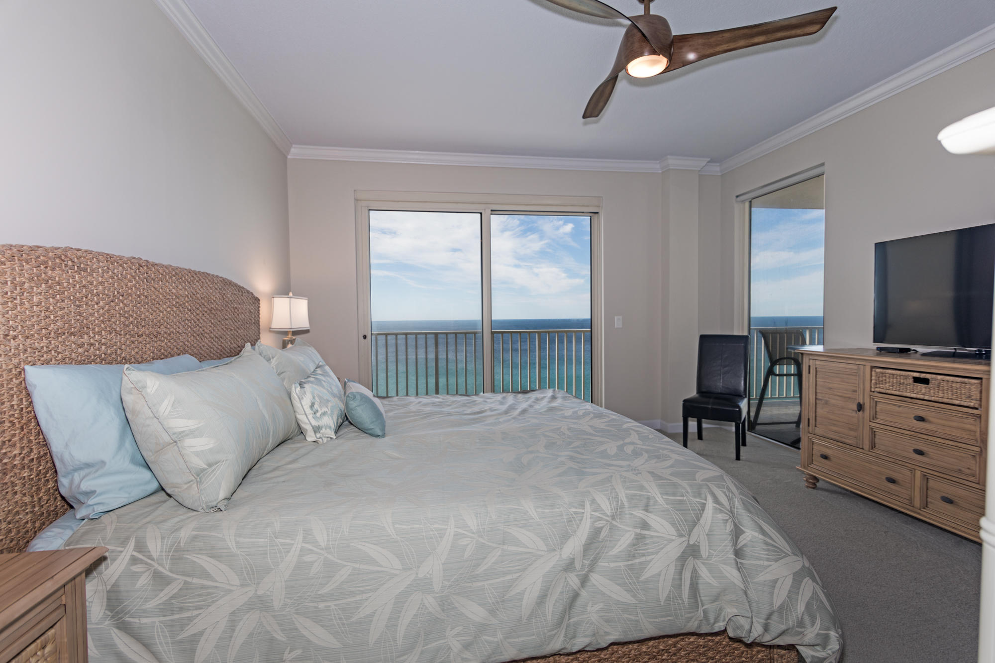 Grande Surf Club Condo - Residential