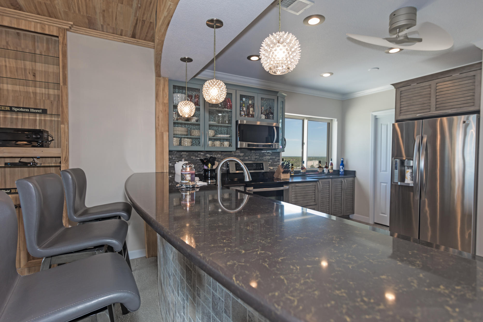 Grande Surf Club Condo - Residential