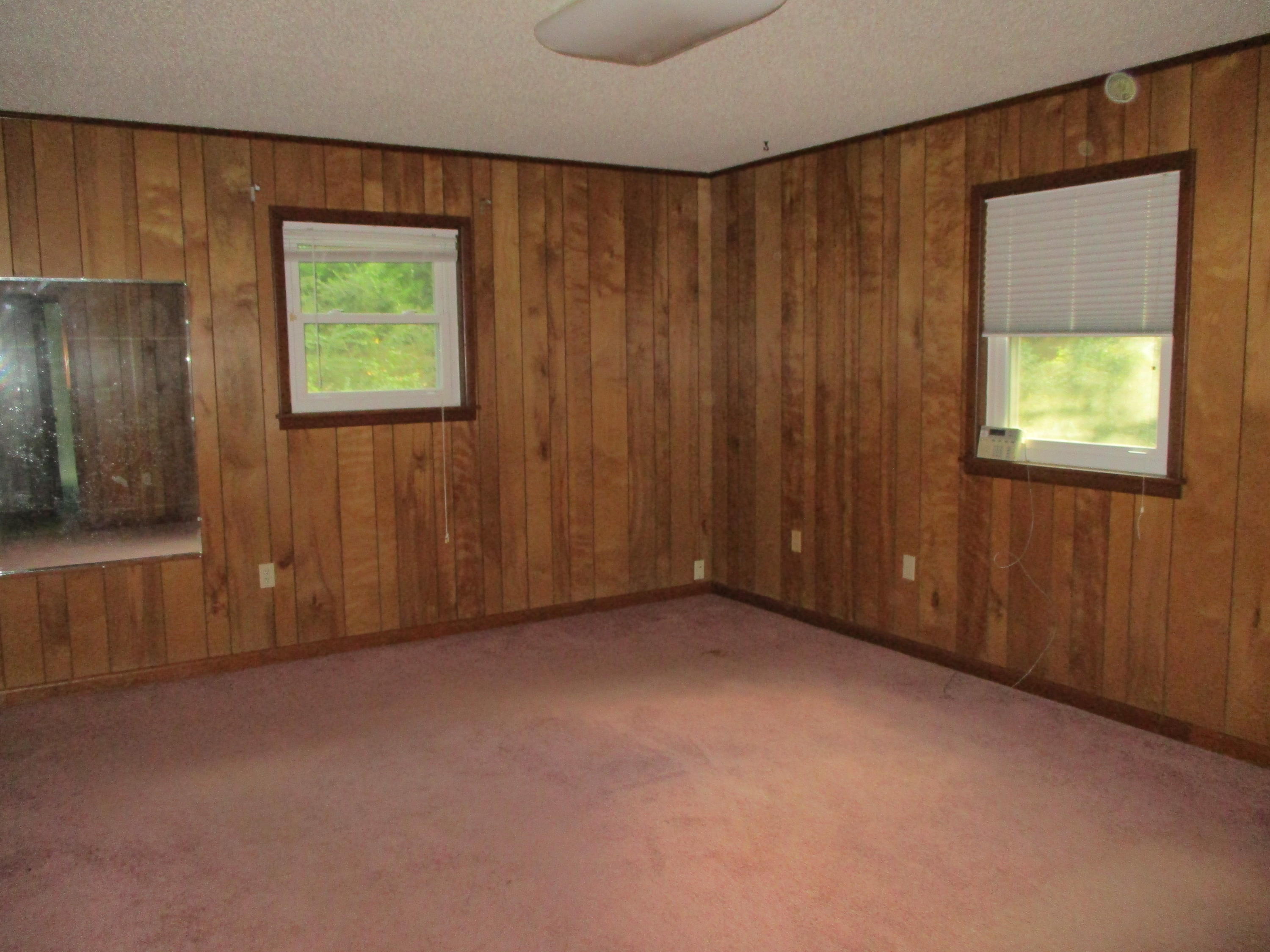 OAKDALE MINI FARMS - Residential