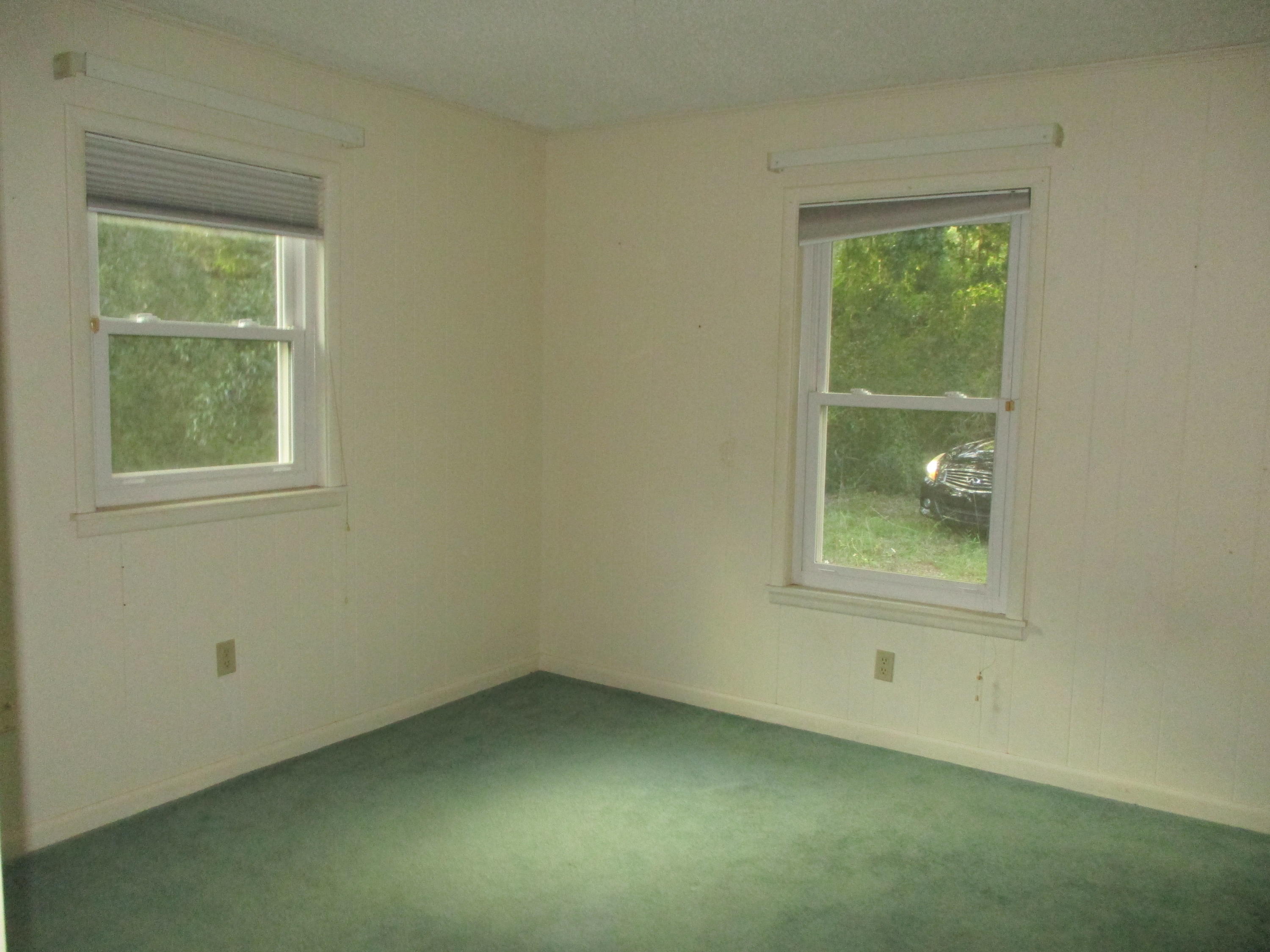 OAKDALE MINI FARMS - Residential