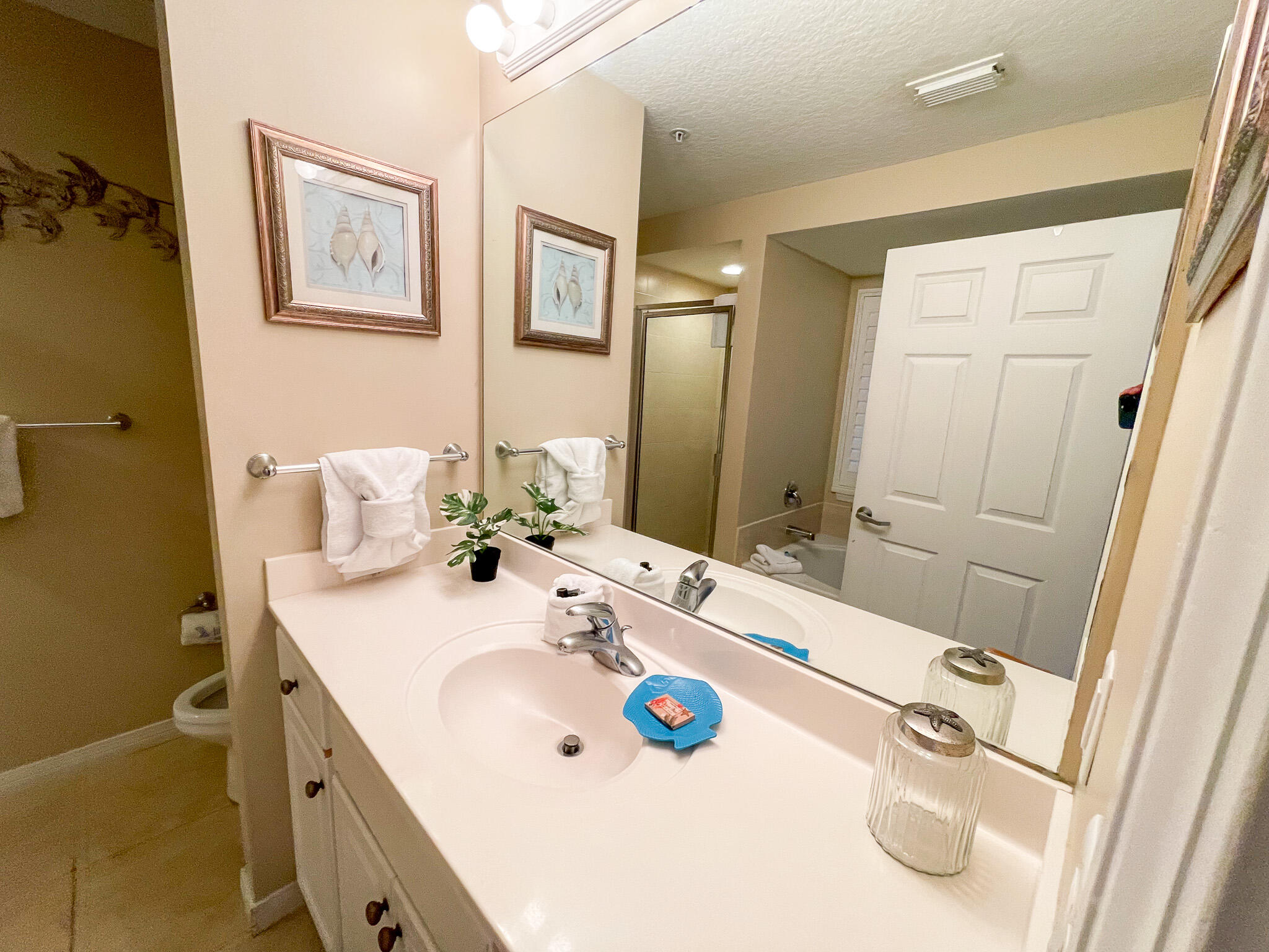 DESTIN WEST BEACH & BAY RESORT - Residential