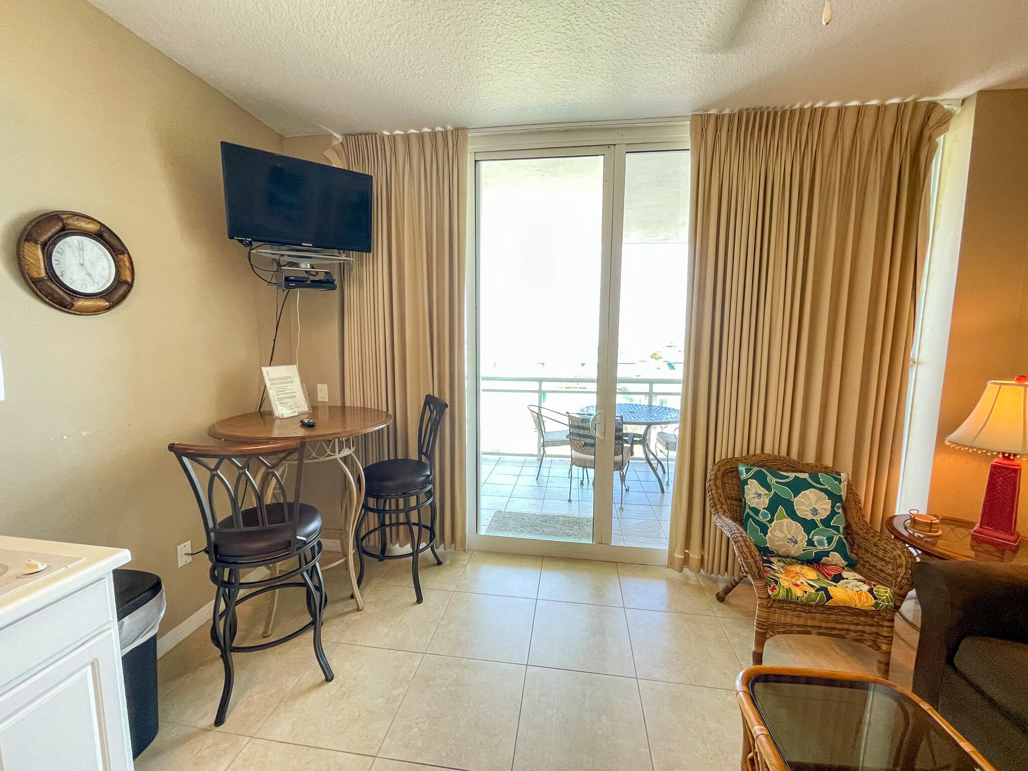 DESTIN WEST BEACH & BAY RESORT - Residential