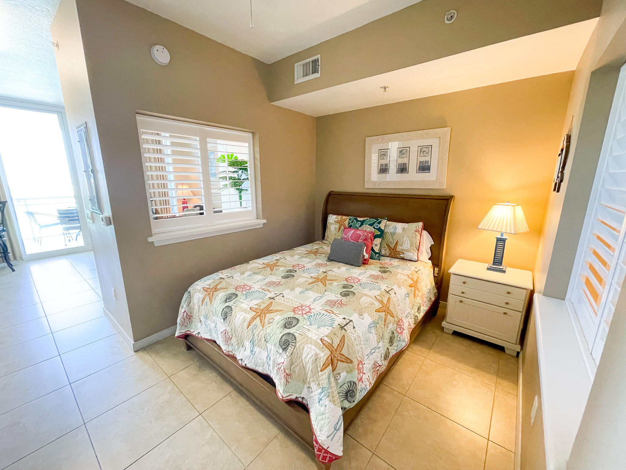 DESTIN WEST BEACH & BAY RESORT - Residential