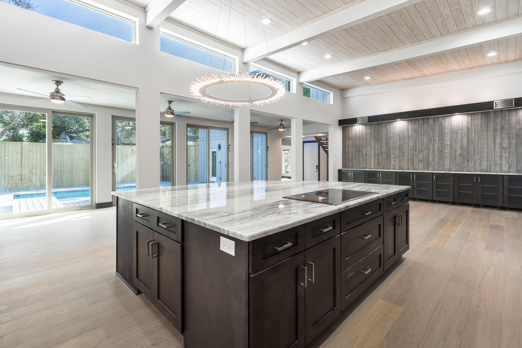 BEACH HIGHLAND 1ST ADD - Residential