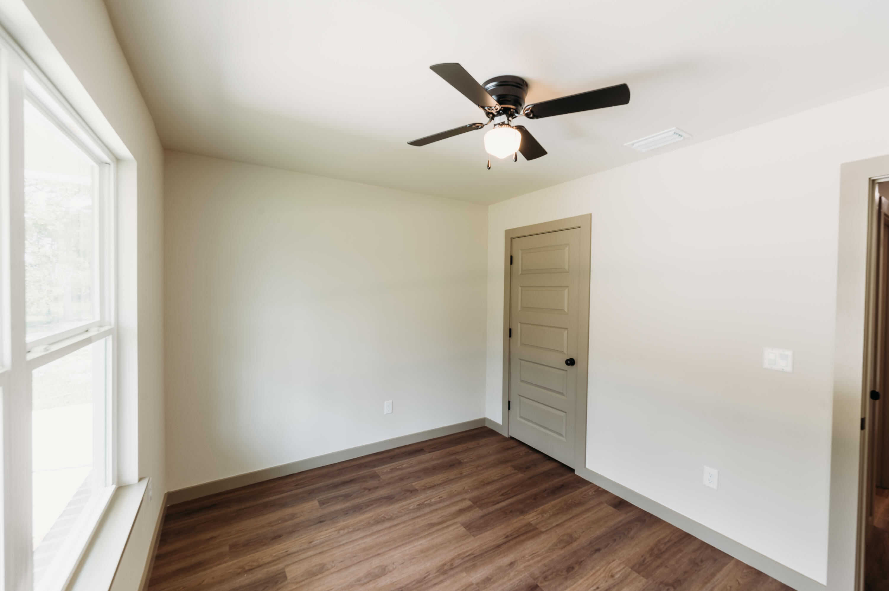 THE PINES - Residential