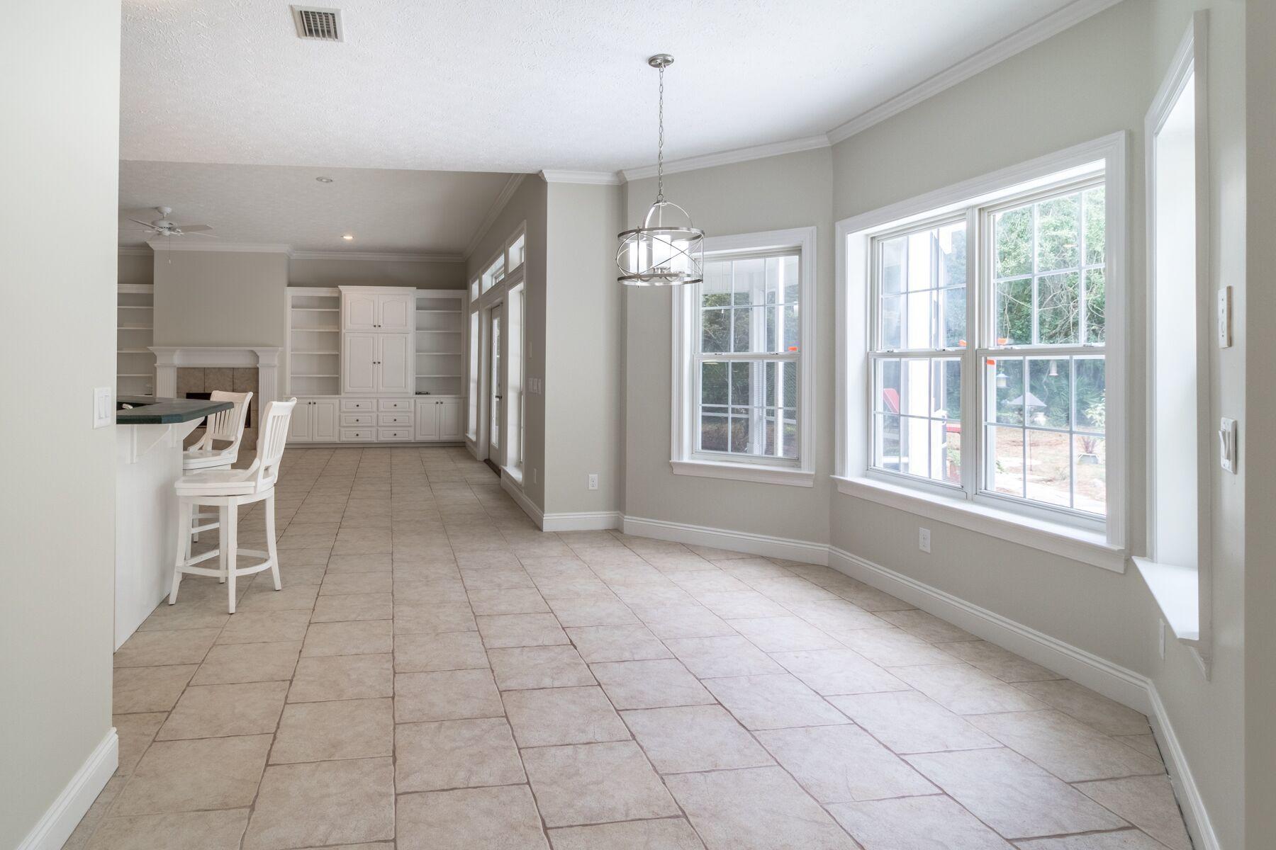 SEABREEZE - Residential