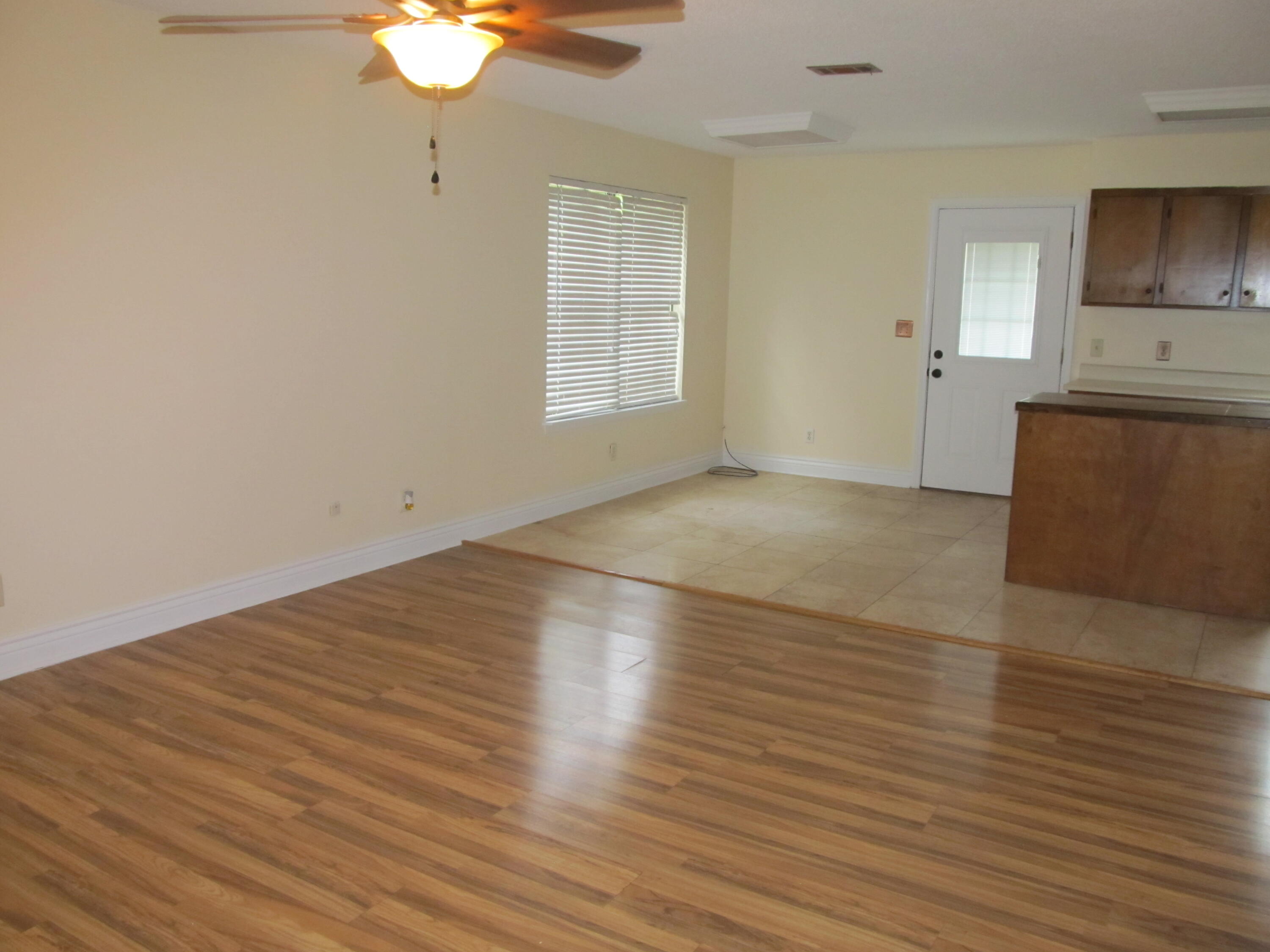 QUAIL RIDGE ESTATES 3RD ADDN UNREC - Residential