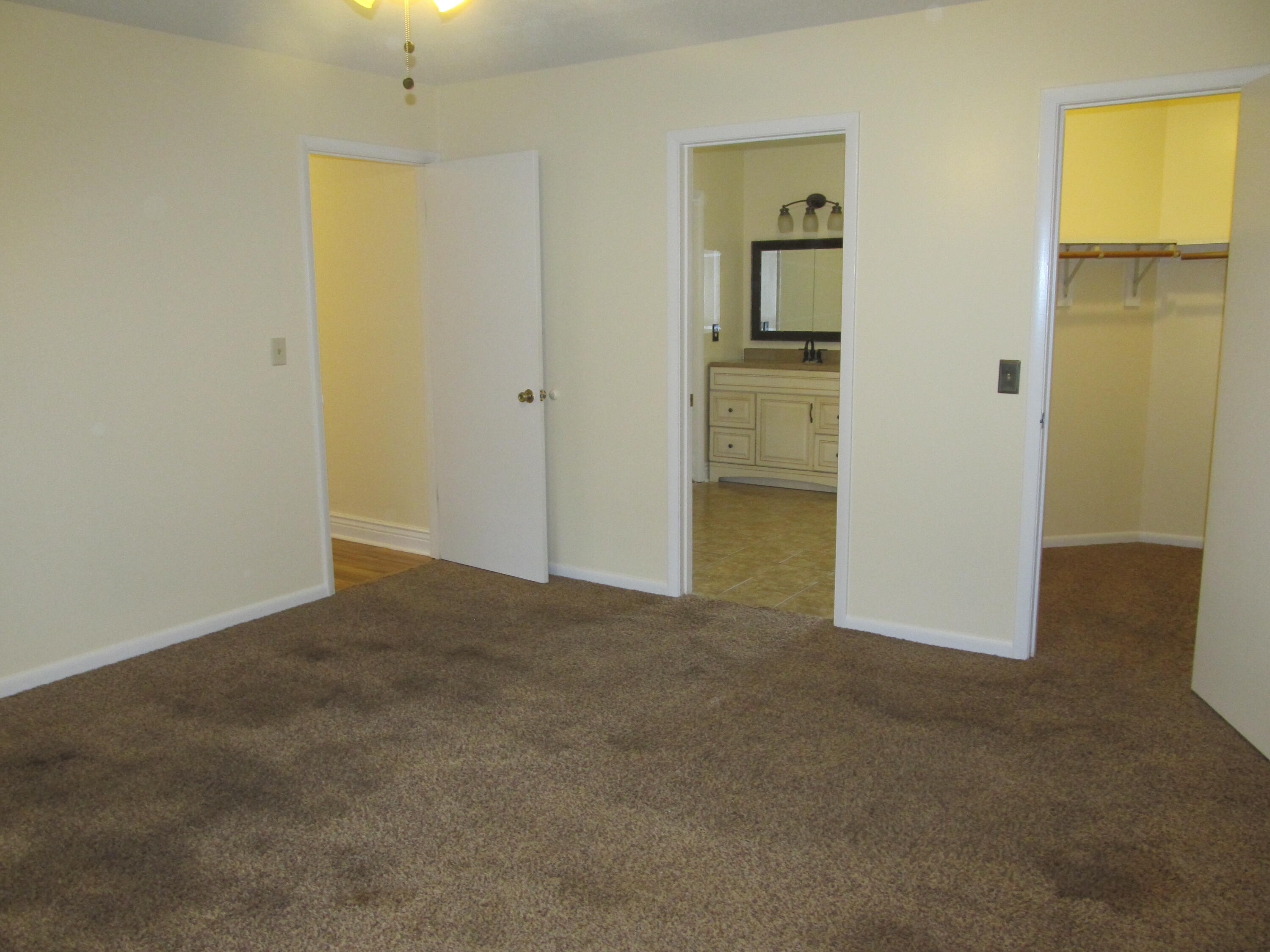 QUAIL RIDGE ESTATES 3RD ADDN UNREC - Residential