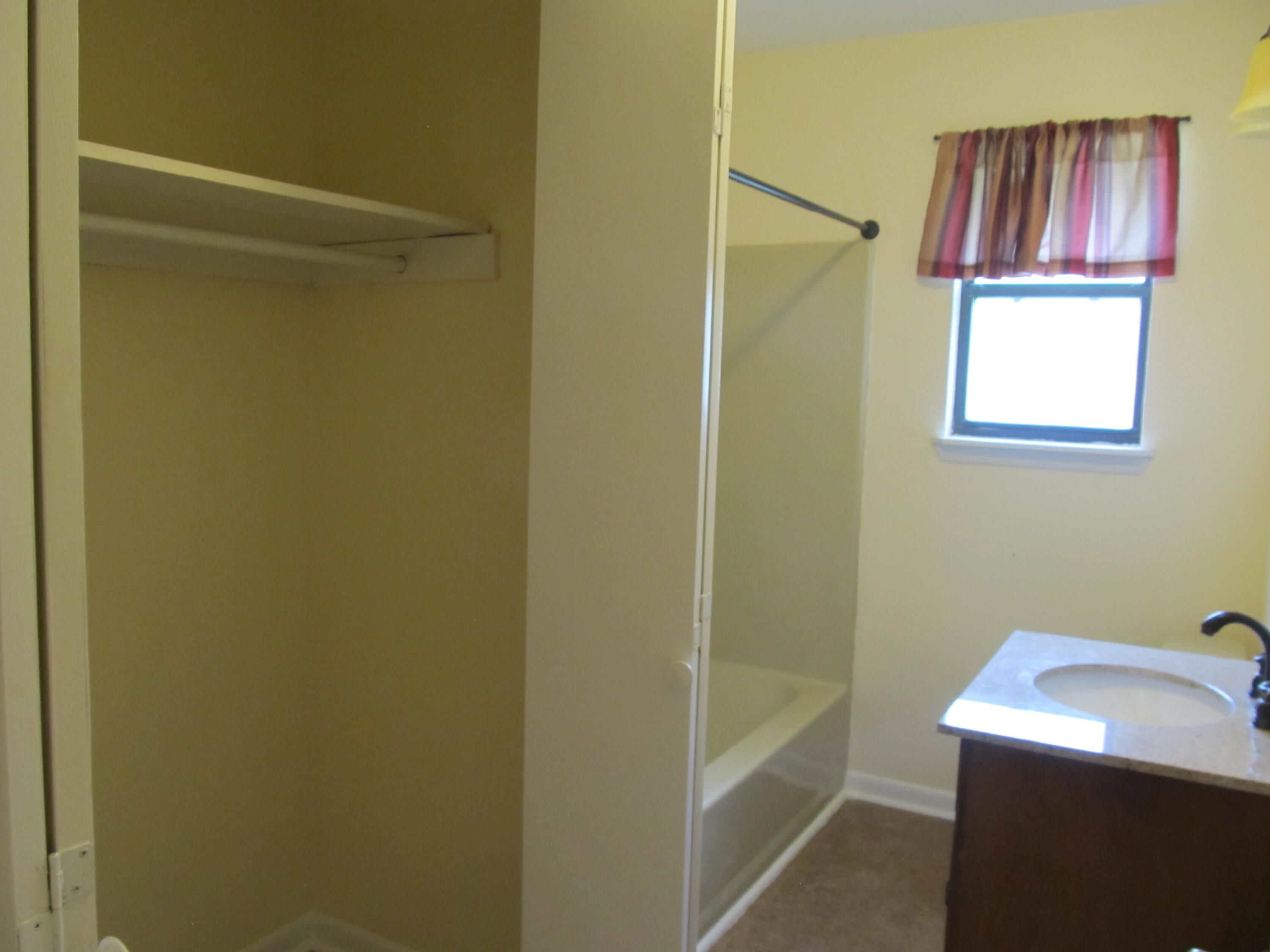 QUAIL RIDGE ESTATES 3RD ADDN UNREC - Residential