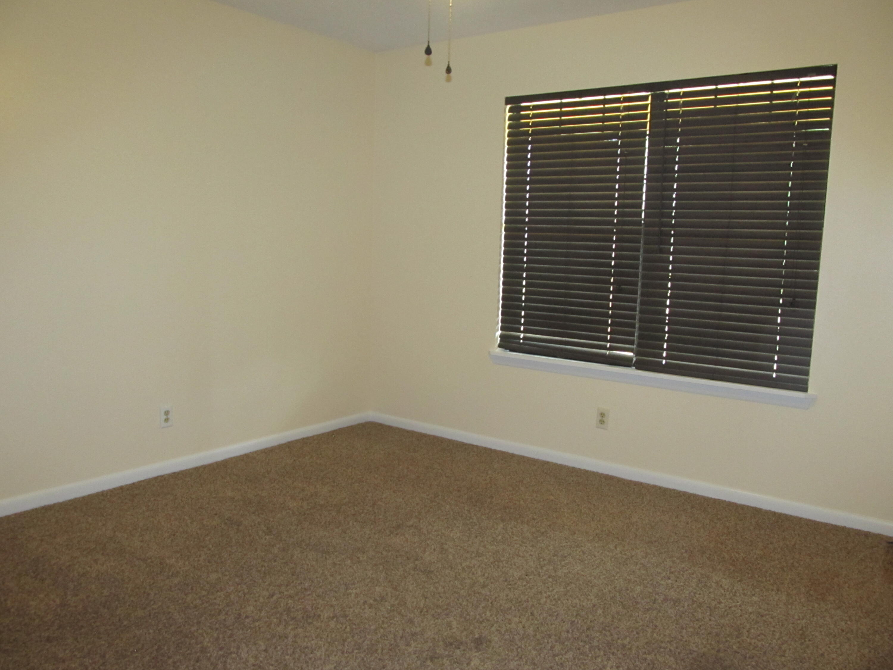 QUAIL RIDGE ESTATES 3RD ADDN UNREC - Residential