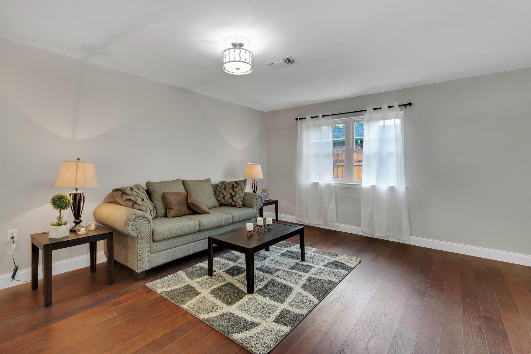 FOREST MANOR 1ST ADDN - Residential