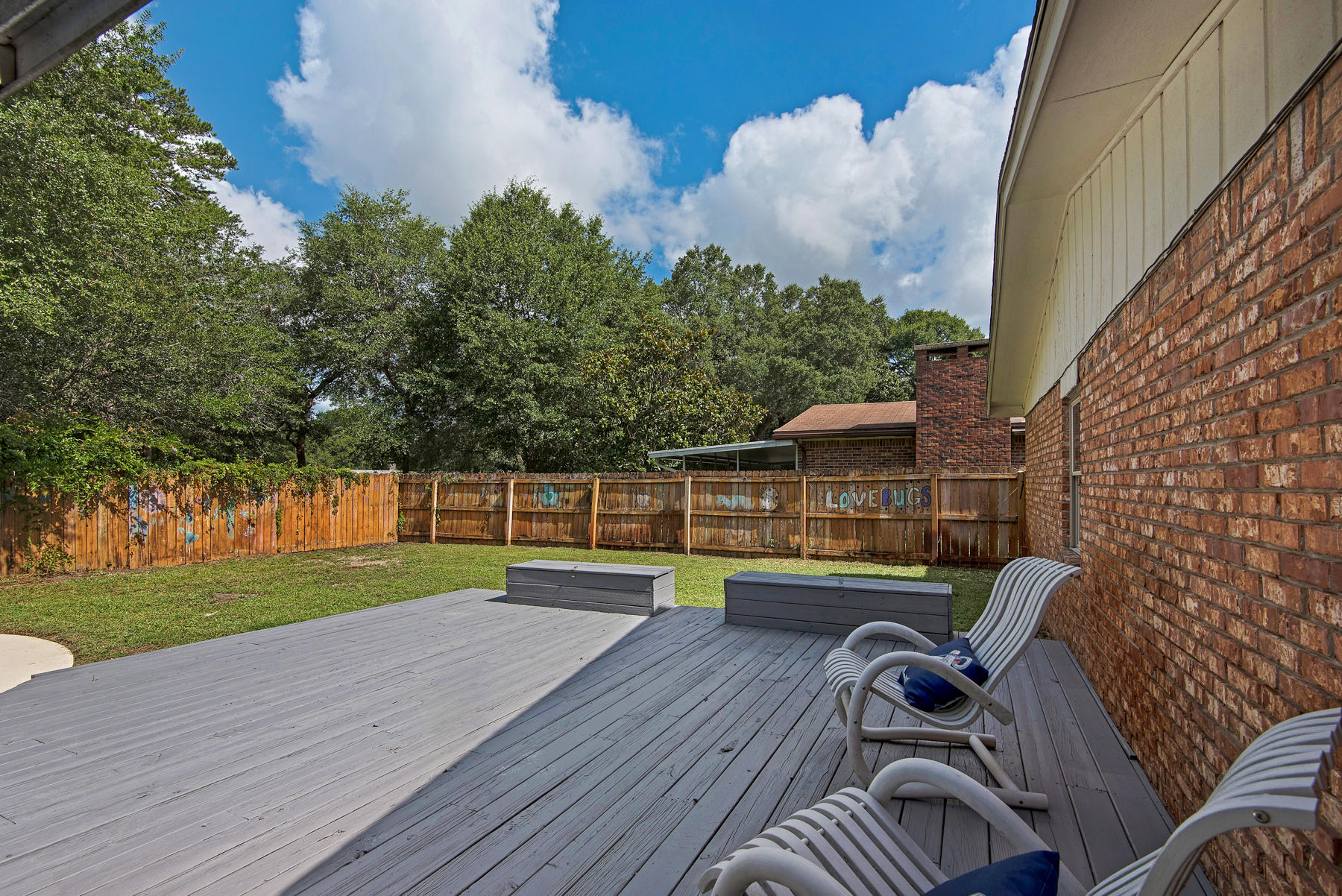 FOREST MANOR 1ST ADDN - Residential