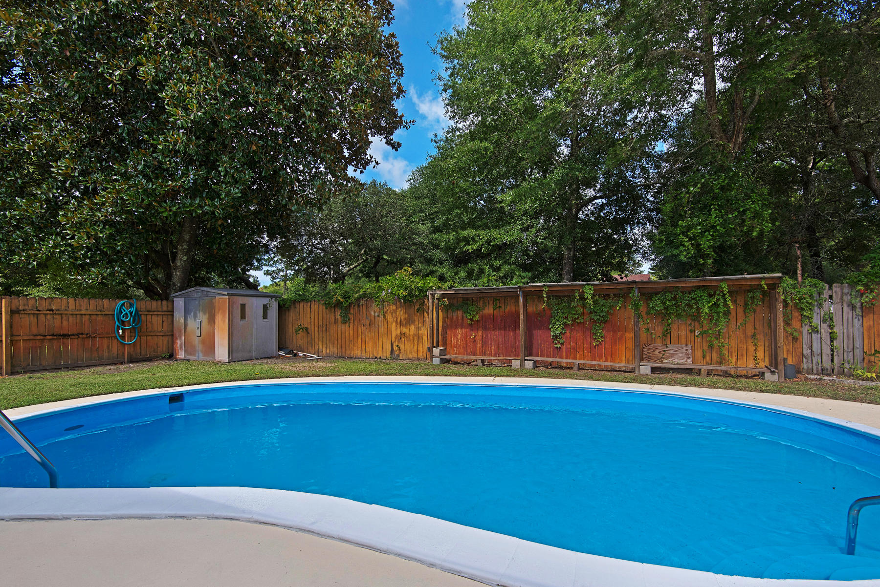 FOREST MANOR 1ST ADDN - Residential