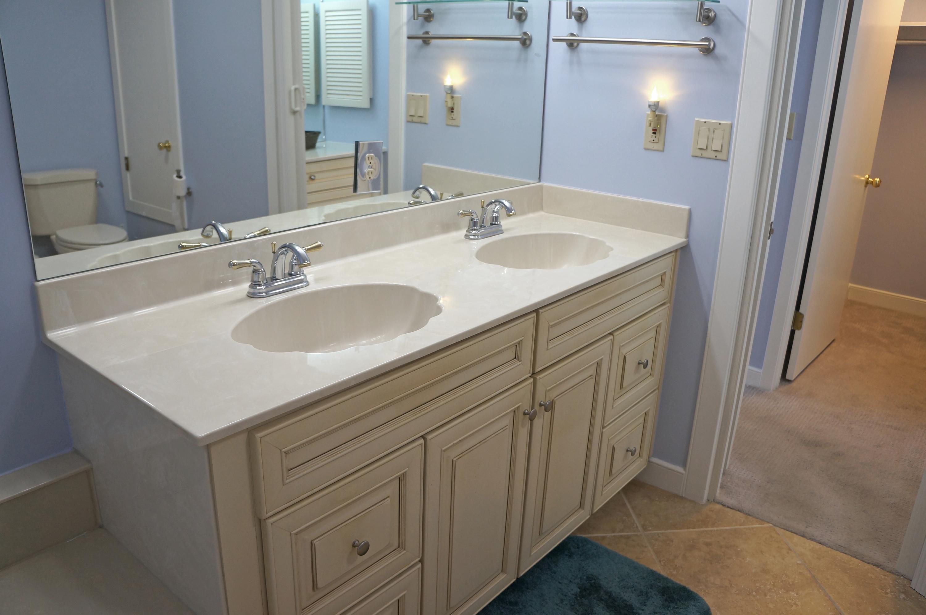 TWO HUNDRED WEST CONDO - Residential