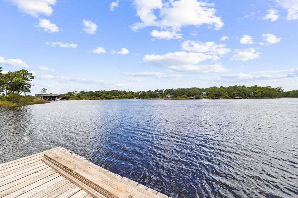 HERONS WATCH CONDO PH 1 - Residential