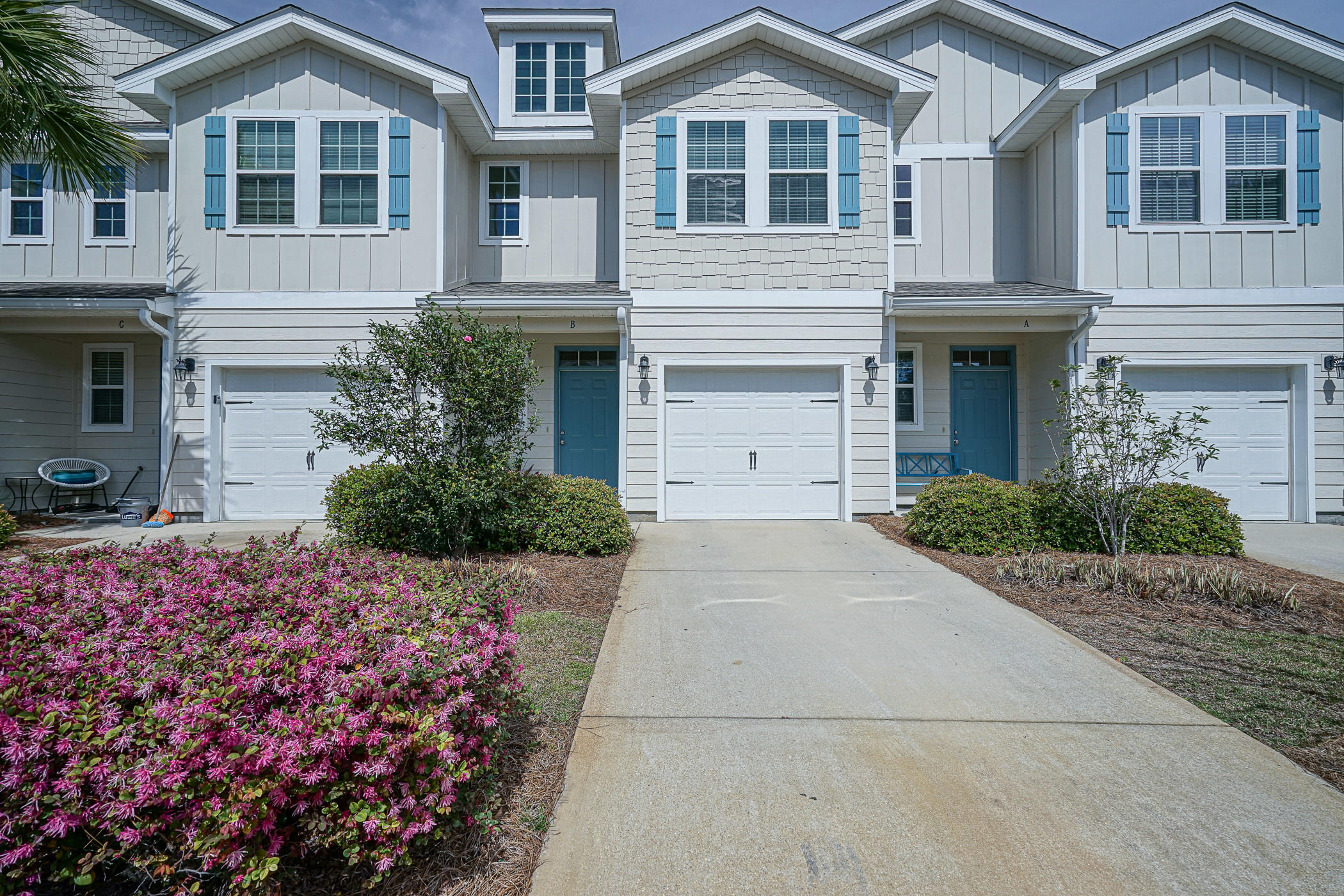 WATER OAKS Townhomes - Residential
