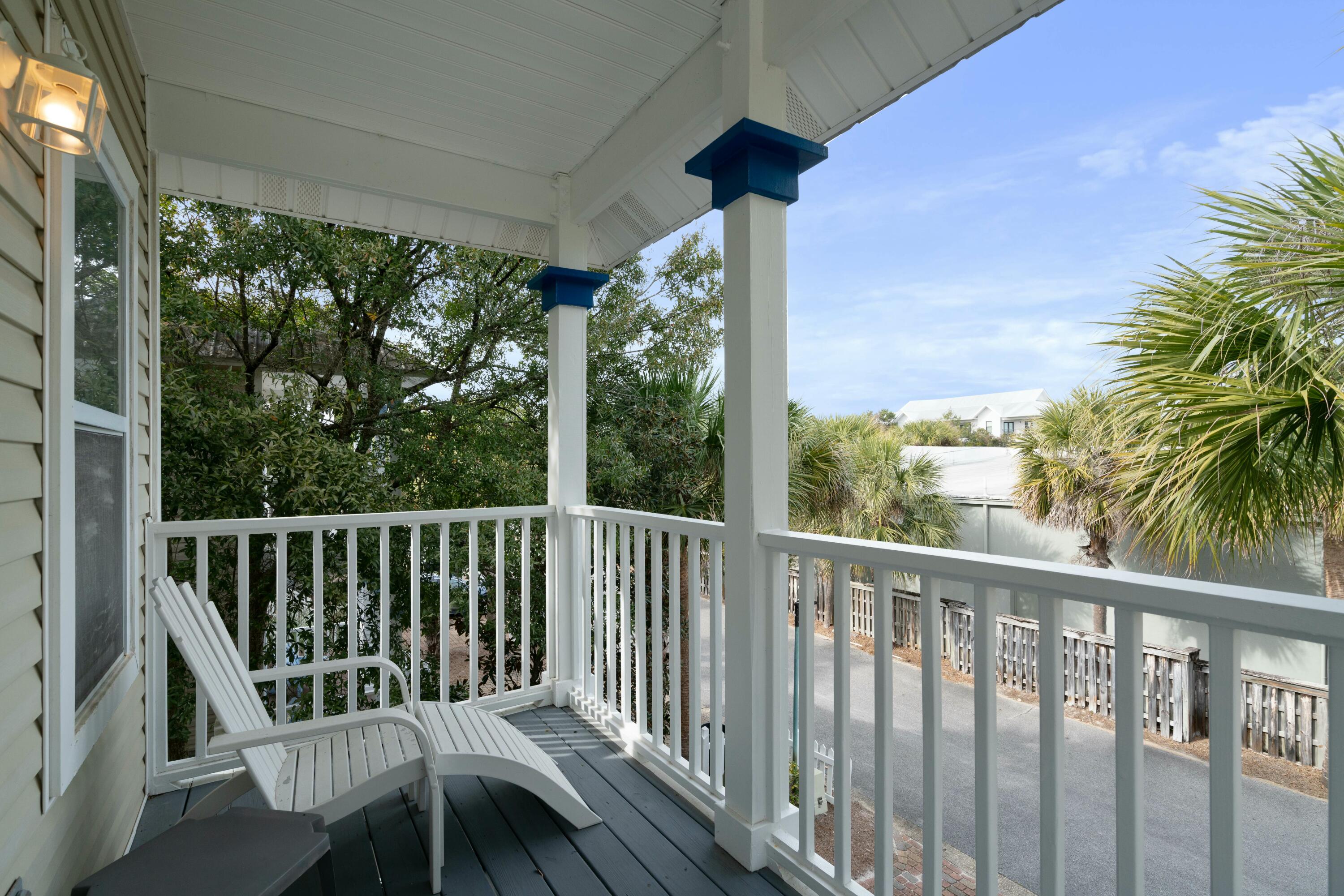 OLD FLORIDA COTTAGES - Residential