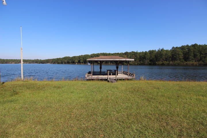 SPRING LAKE ESTATES - Land