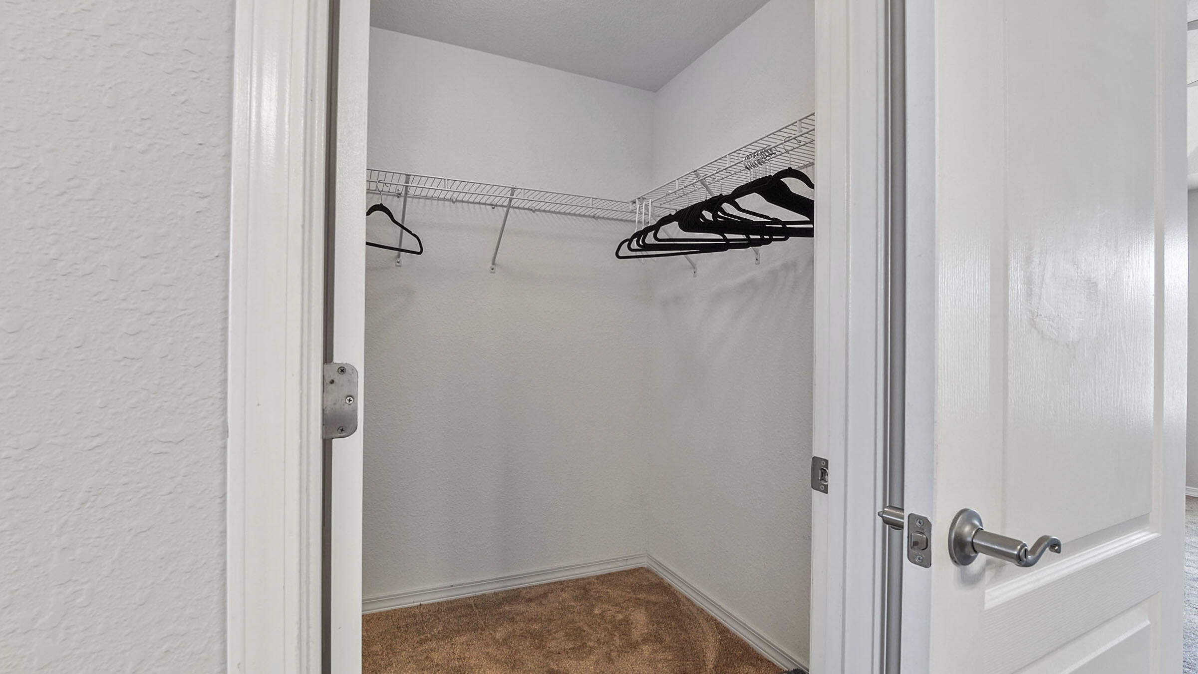 DRIFTWOOD ESTATES - Residential Lease